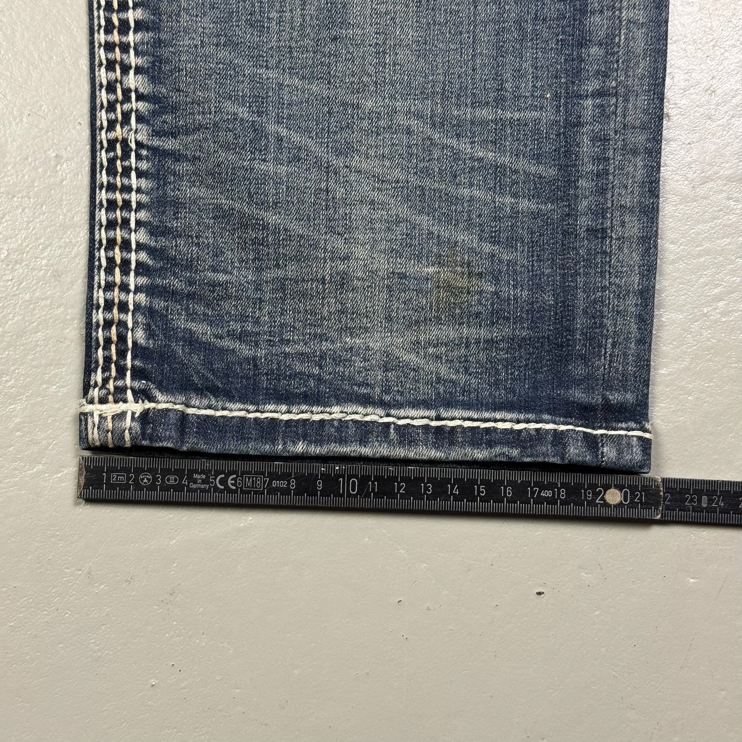 2000‘s Rock Revival Straight Jeans *rare 44x34