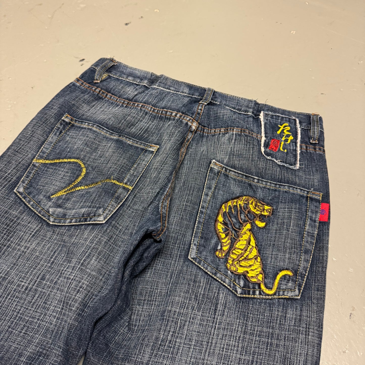2000‘s Japanese Tiger Baggy/Straight Jeans 32x30