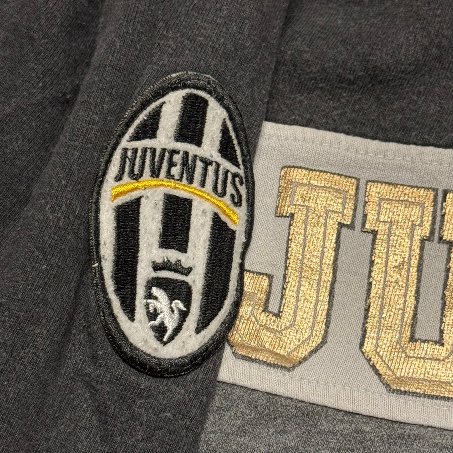 2000‘s Juventus Sweater *rare (L)