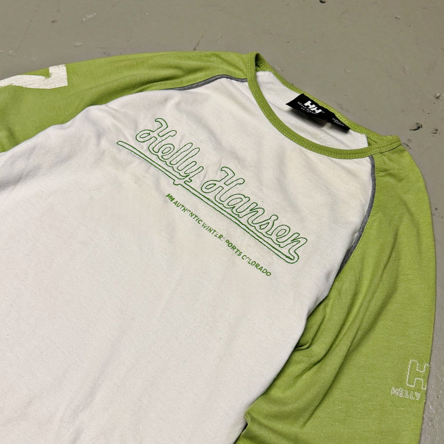 00's Helly Hansen Longsleeve Women's (XS)