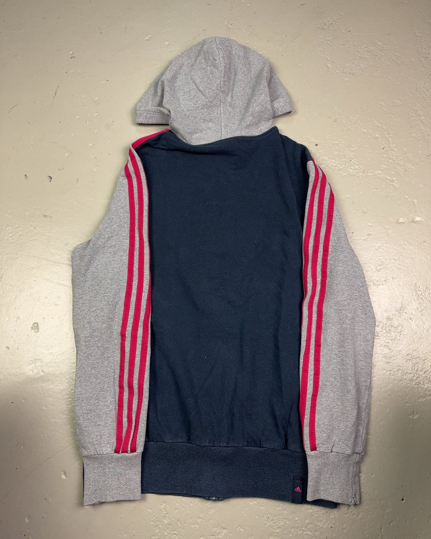 2000's Adidas Zip Hoodie * (L)