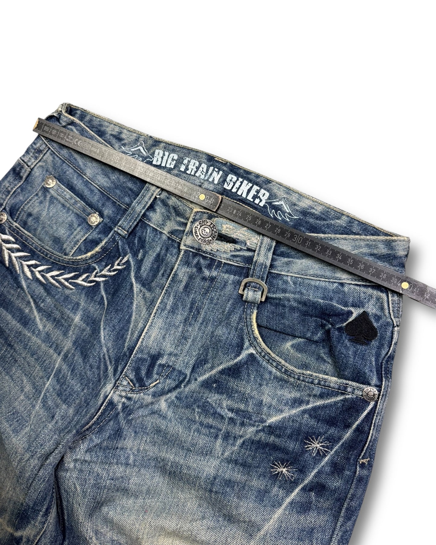 2000's Big Train Straight/Baggy Japanese Jeans *very rare 30x34 (M)