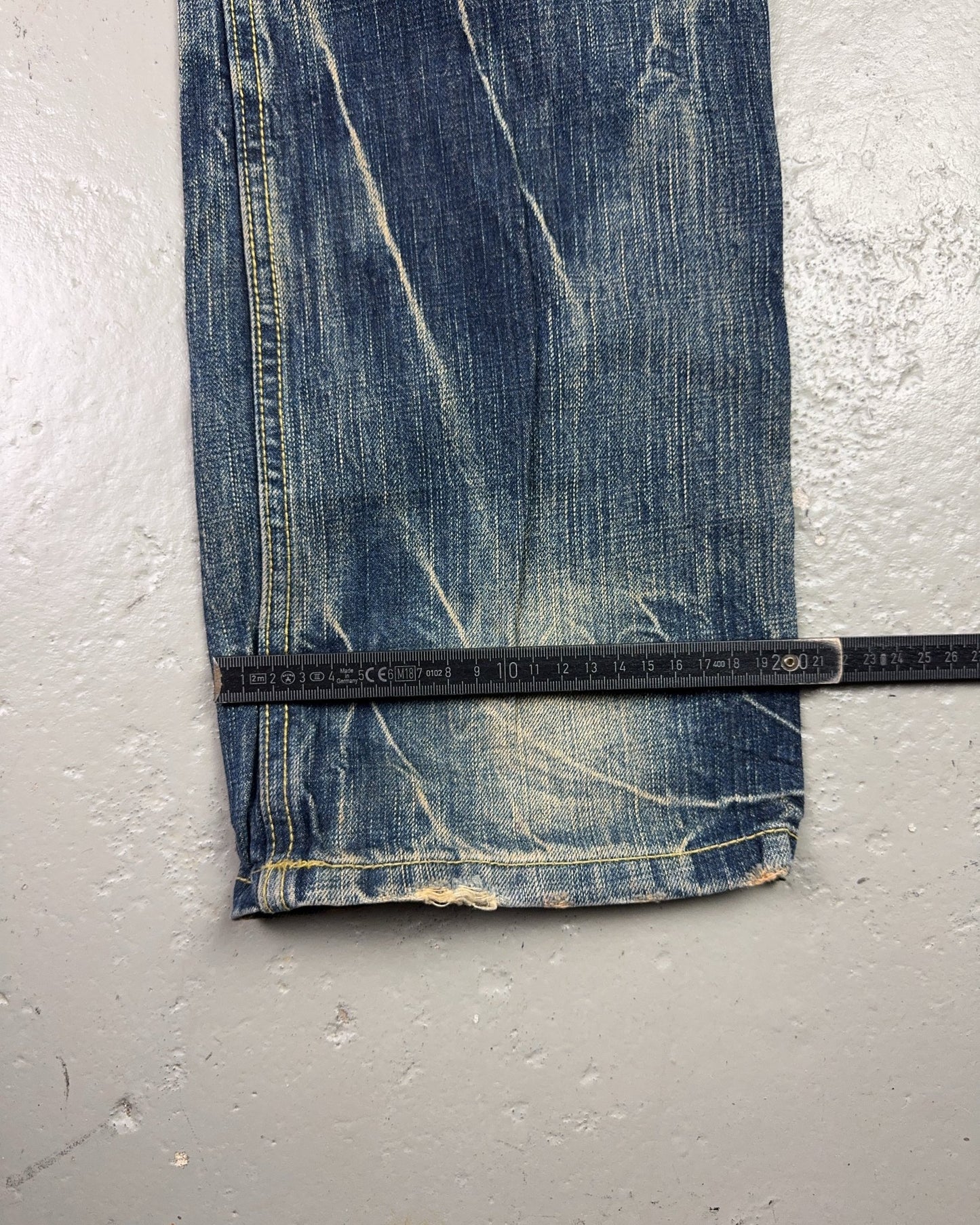 2000's Oniarai Japanese Archive Straight Jeans *very rare 29x32 (S)