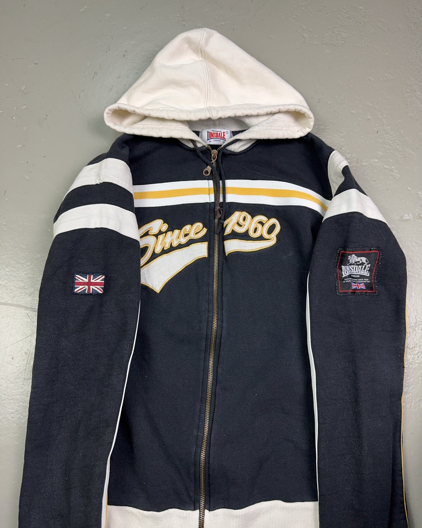 2000's Lonsdale Zip Hoodie * (S)