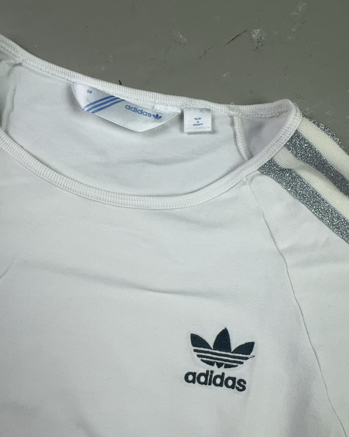2000's Adidas T-shirt Women's * (S)