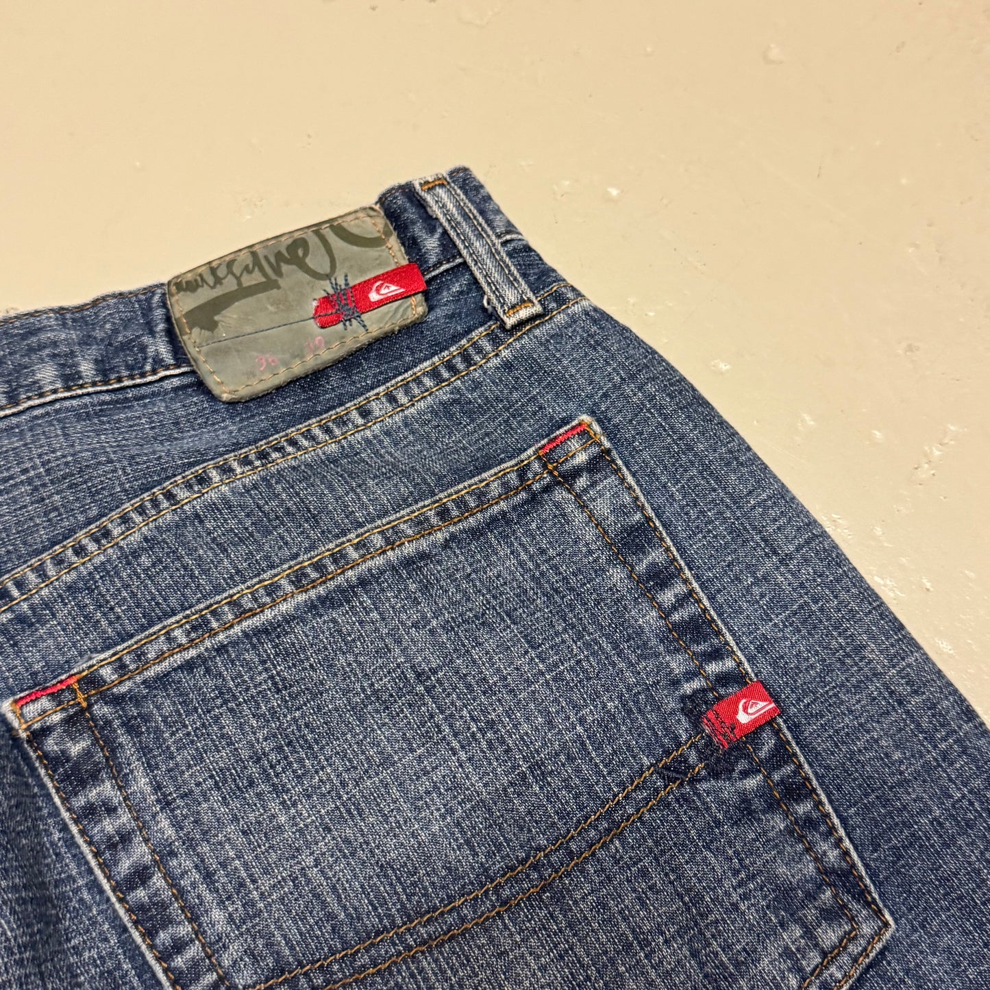 2000‘s Quiksilver Baggy Jeans 36x32