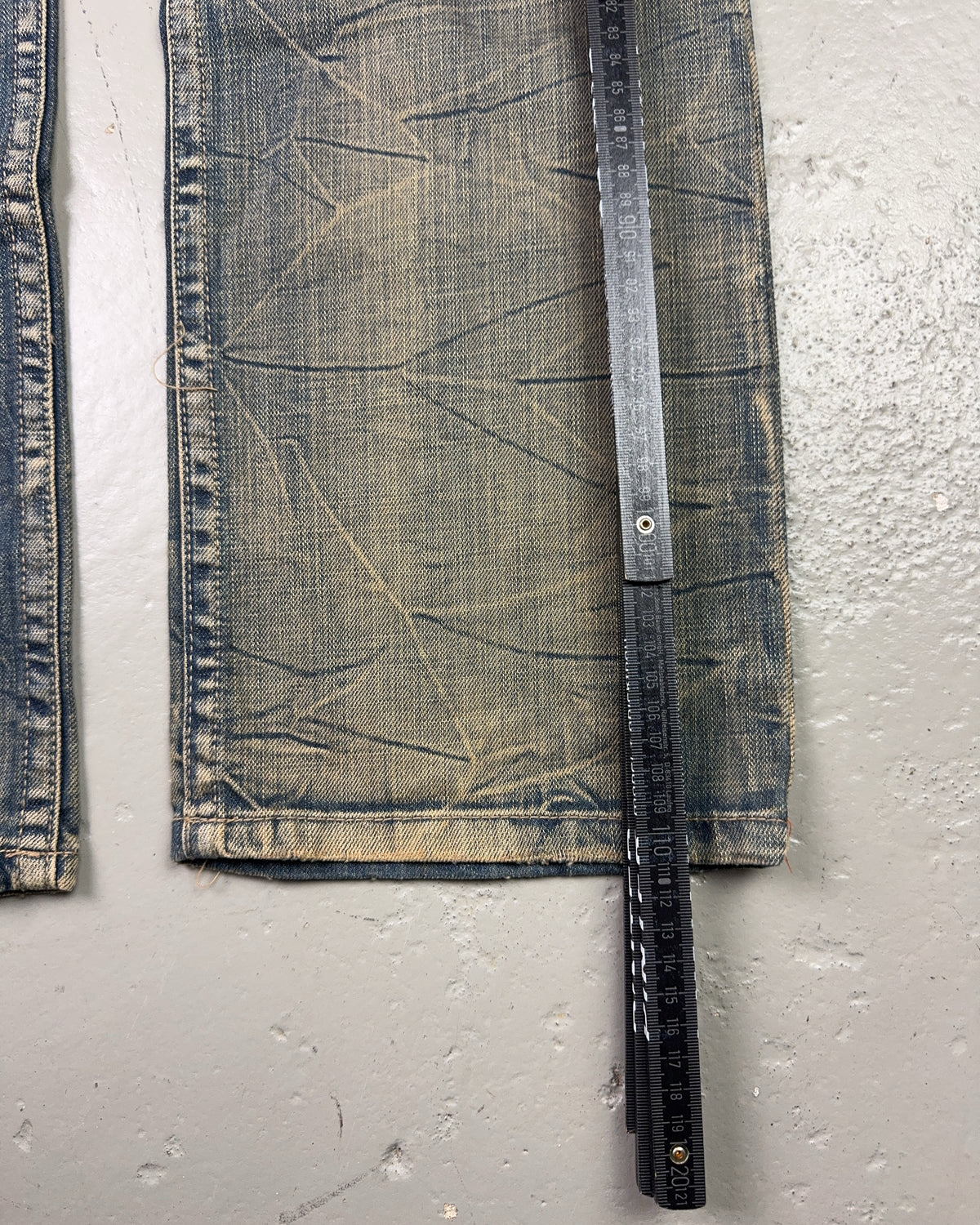 2000's Japanese Archive Bootcut/Flared Jeans *very rare 32x34 (M)