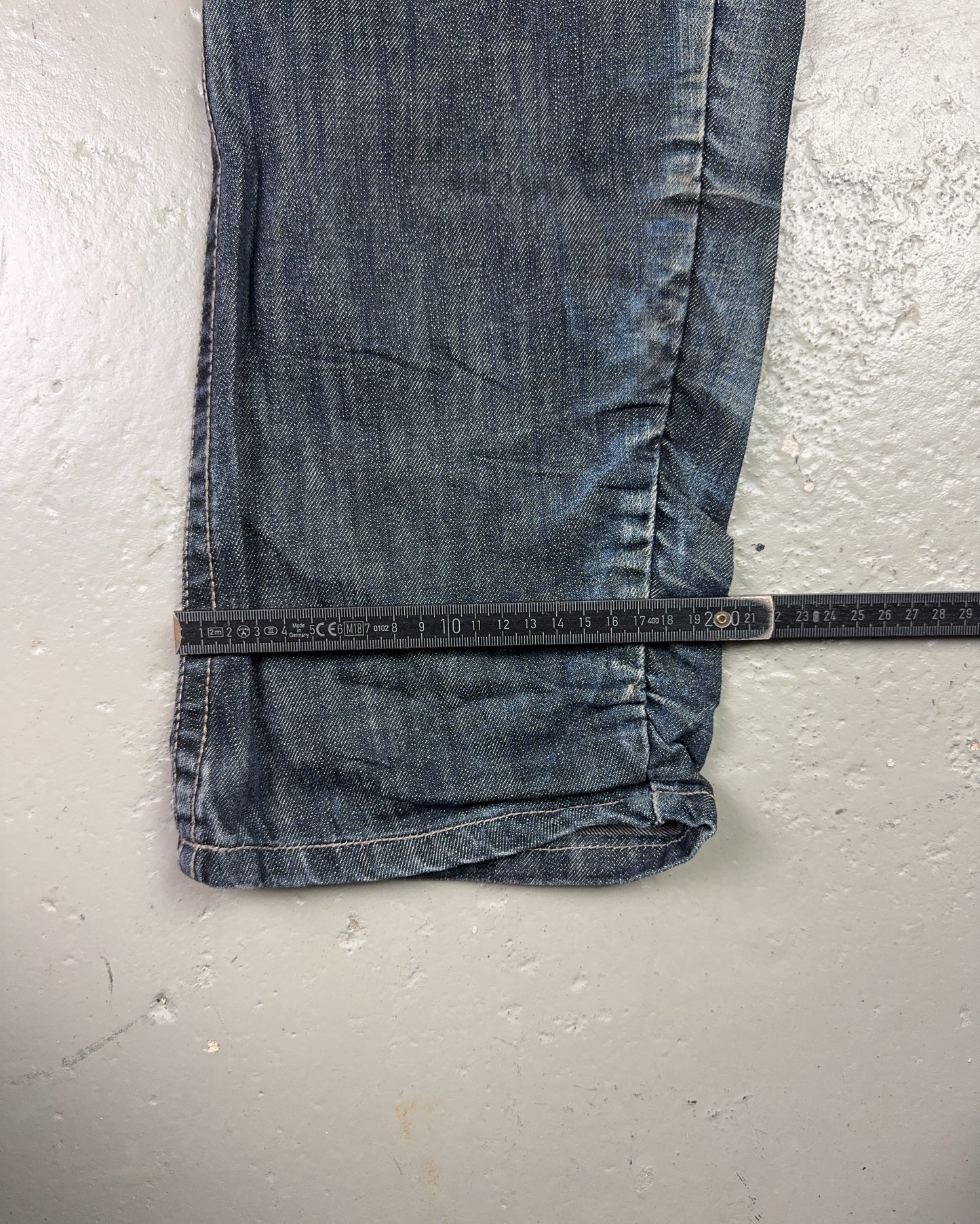 2000's TOUGH Japanese Archive Straight Jeans *very rare 34x34 (L)