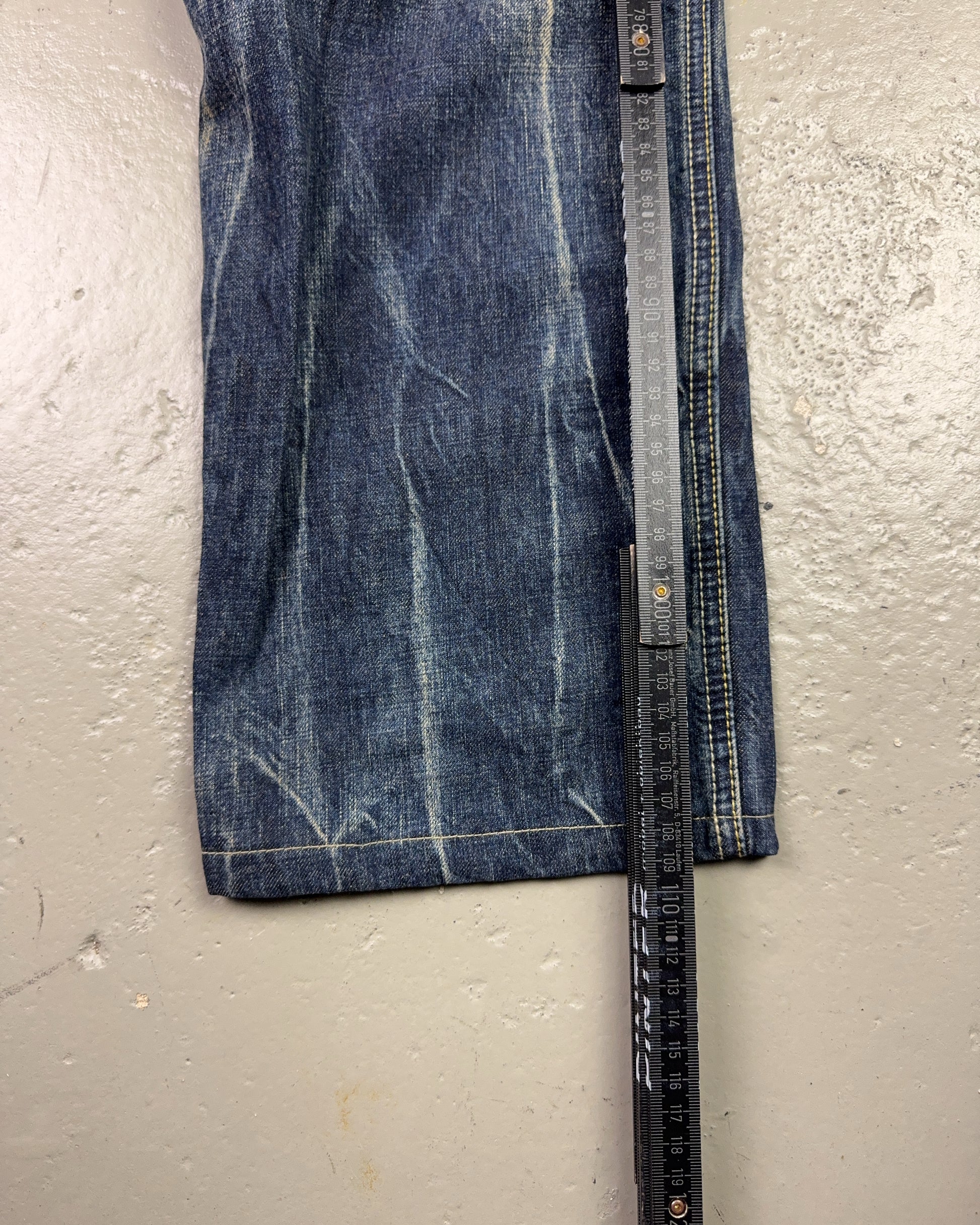 2000's Oniarai Japanese Straight/Baggy Jeans *rare 32x32 (M)