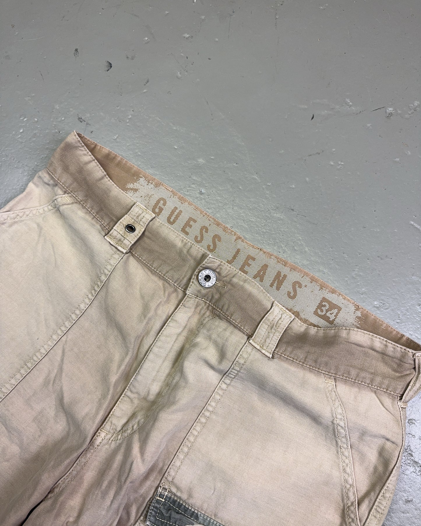 2000's Guess Shorts *rare W34 (L)