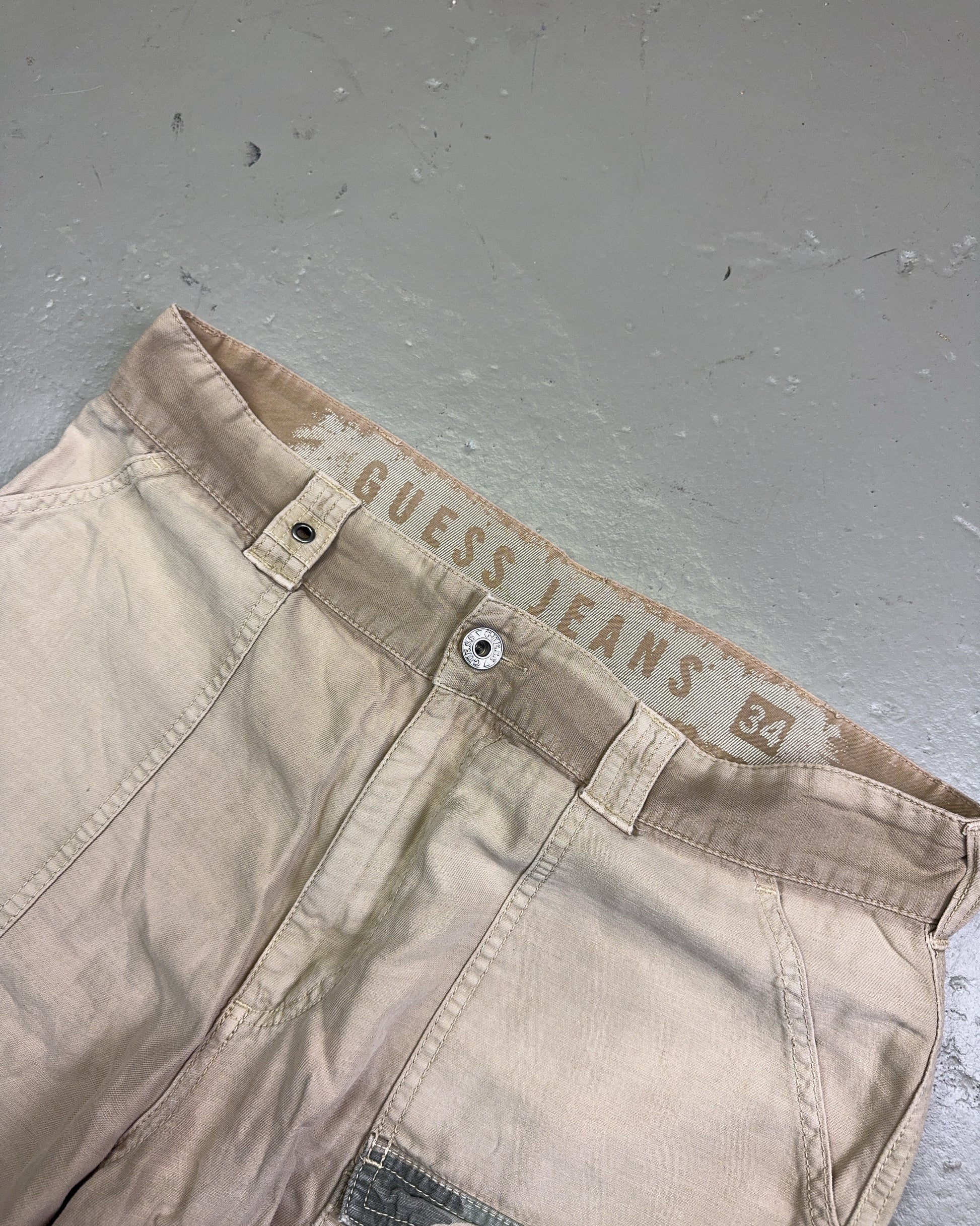 2000's Guess Shorts *rare W34 (L)