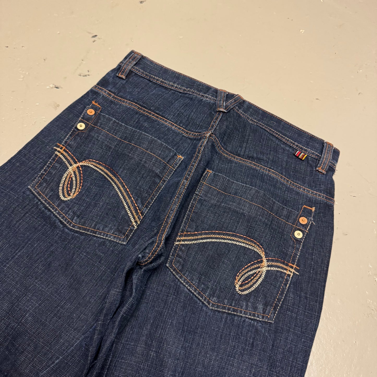 2000‘s 5ive Jungle & co Hip Hop Baggy Jeans *very rare 32x32