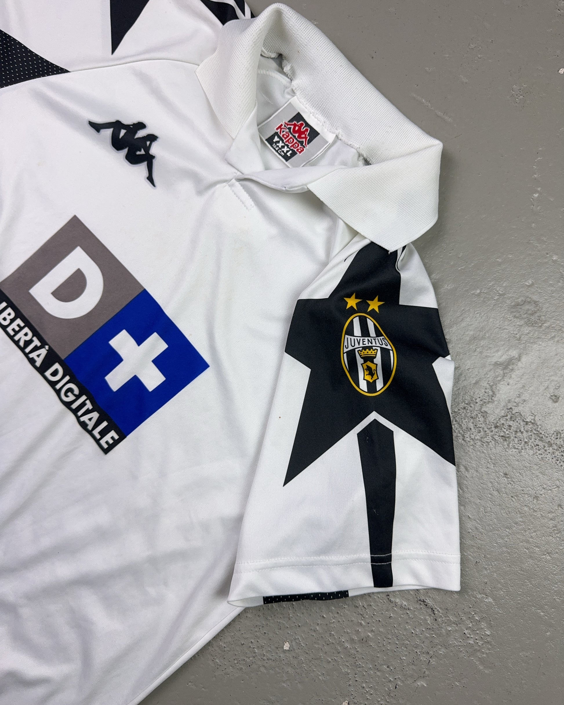 2000's Kappa Juventus Polo Shirt *rare (S)