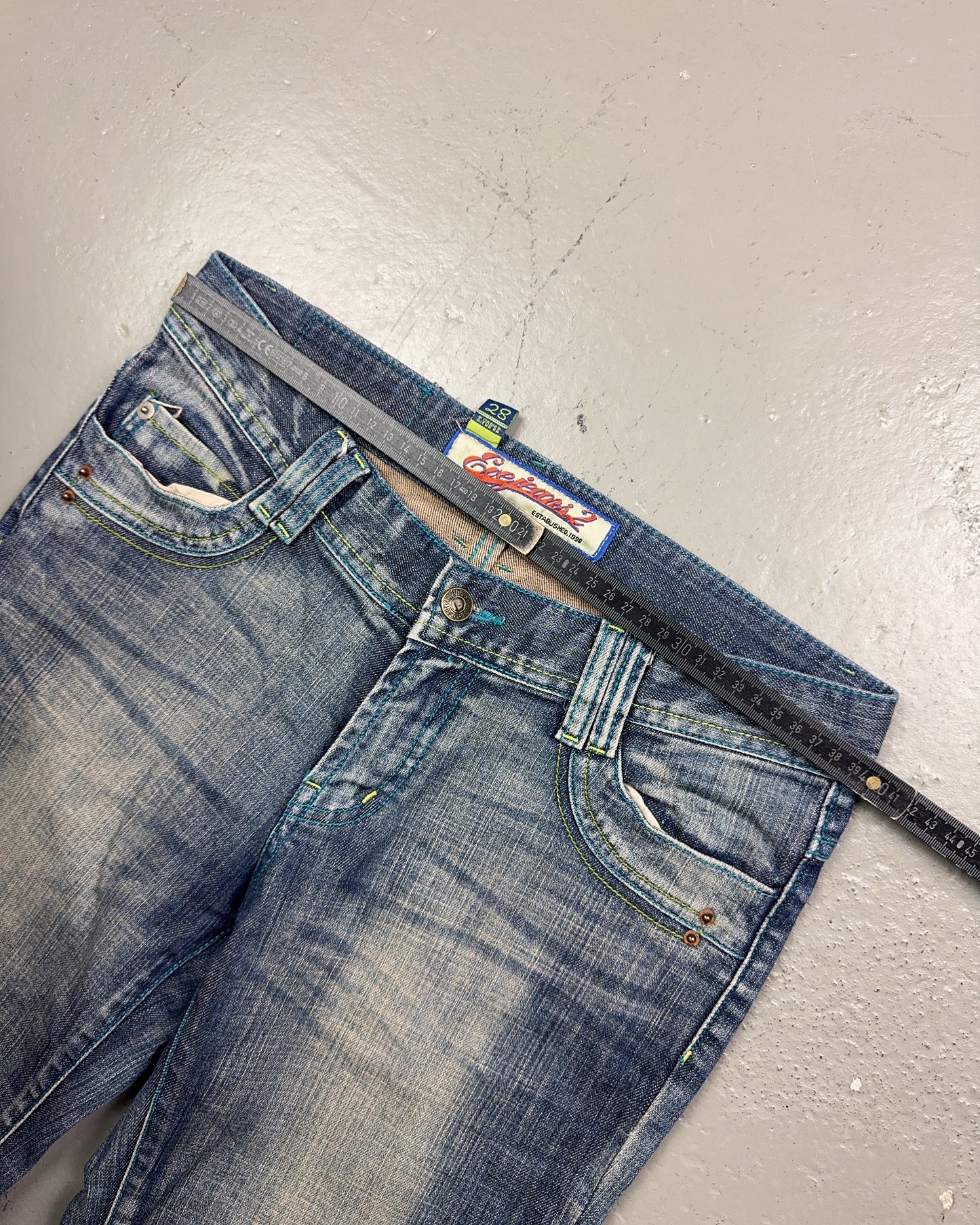 2000's Eve Korean Archive Bootcut Jeans Women's *very rare 28x32 (S)