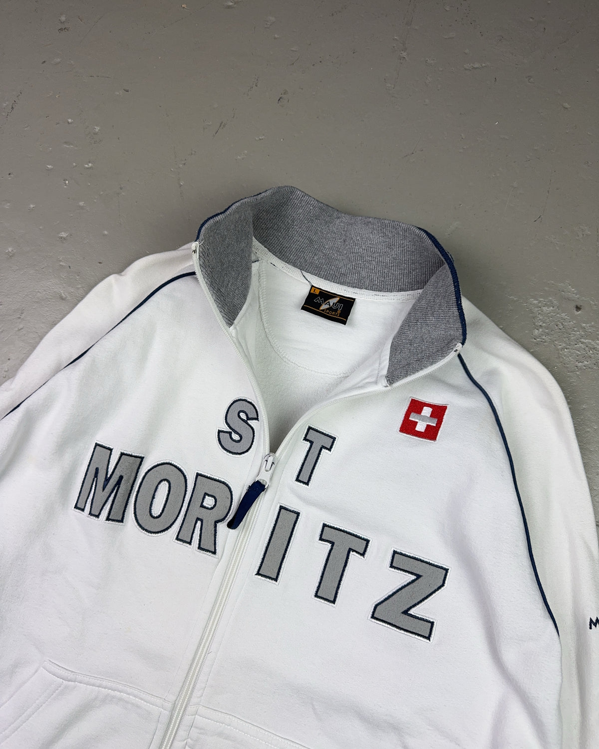 2000's Maui Sports Zip Hoodie * (L)