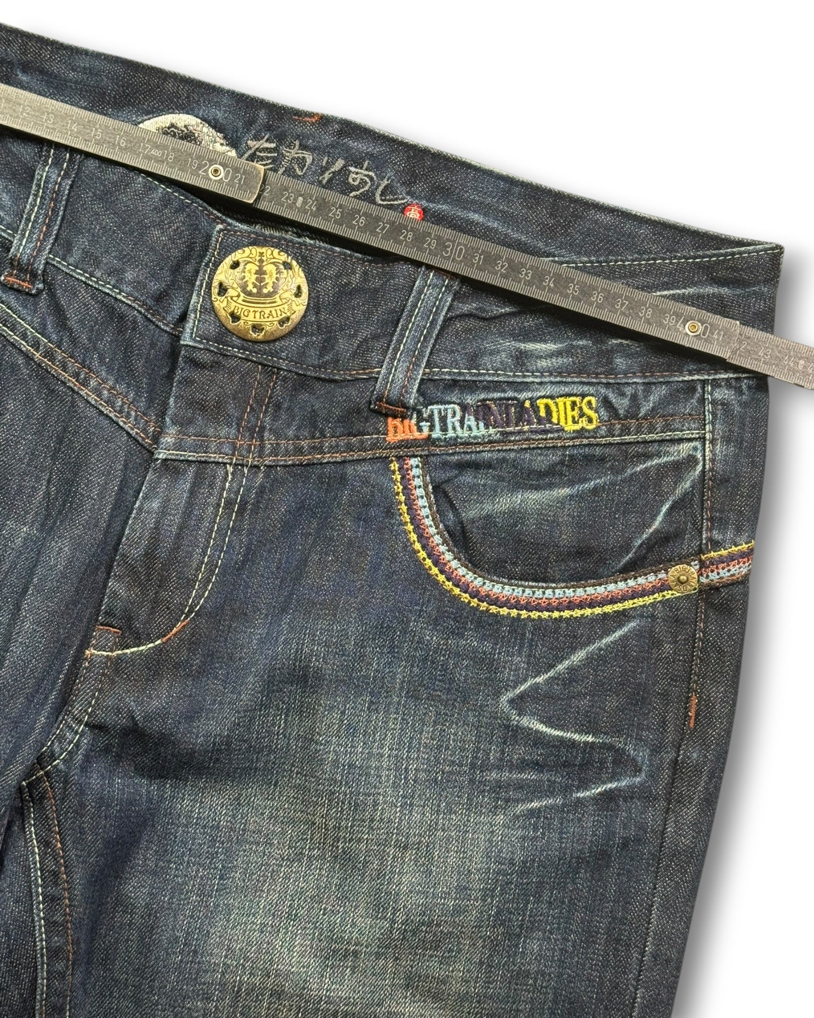 2000's Big Train Straight Japanese Jeans Women's *very rare 32x32 (M)