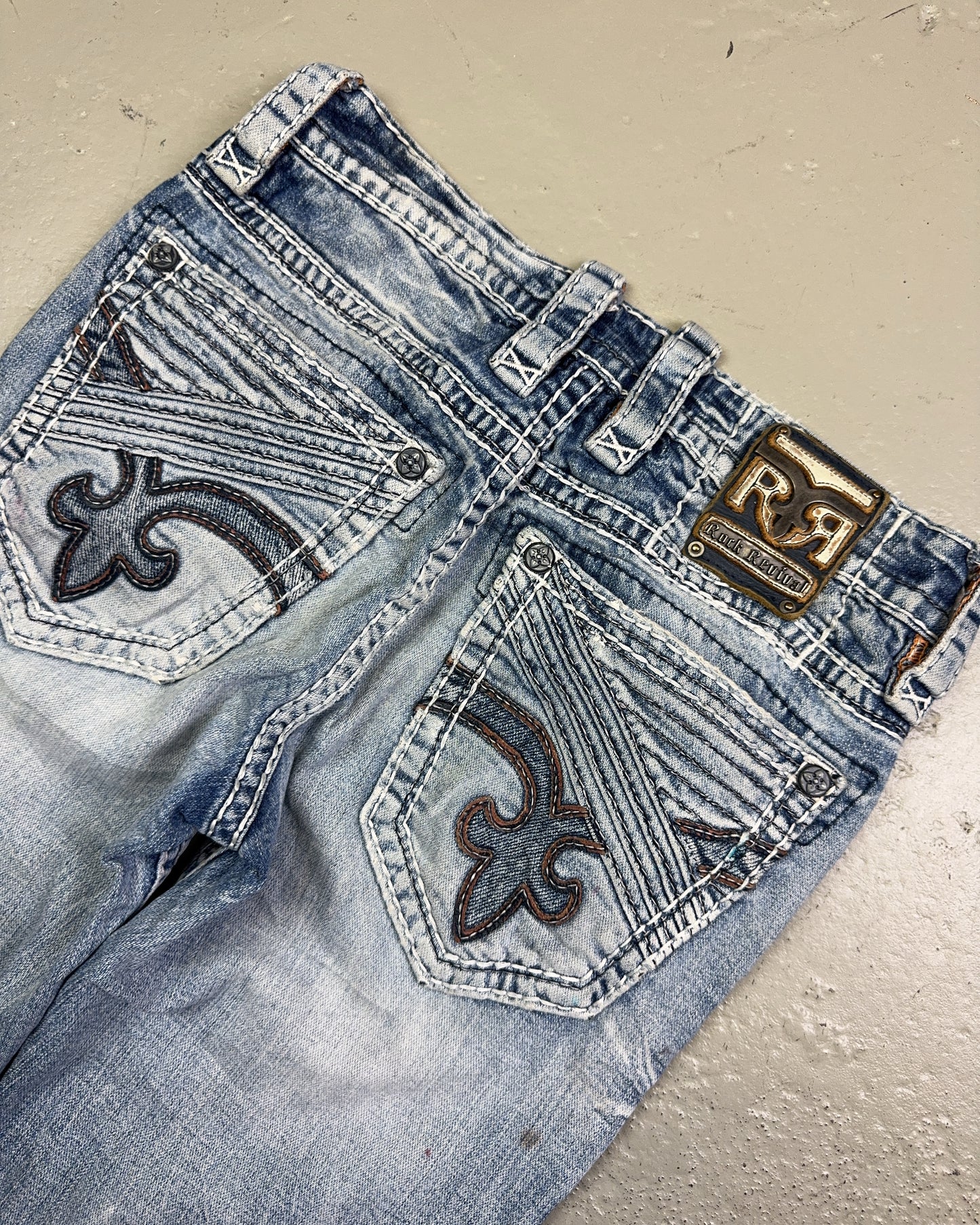 2000's Rock Revival Straight Jeans *rare W29 (S)