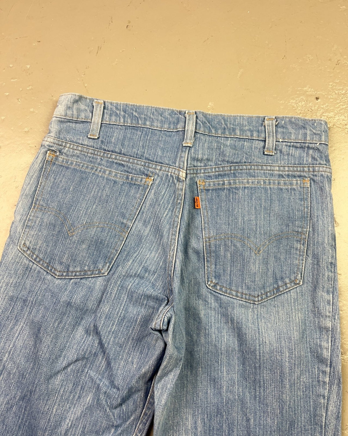 1970's Levi's Bootcut/Flared Jeans *extremely rare 32x36 (M) - Lennys Vintage