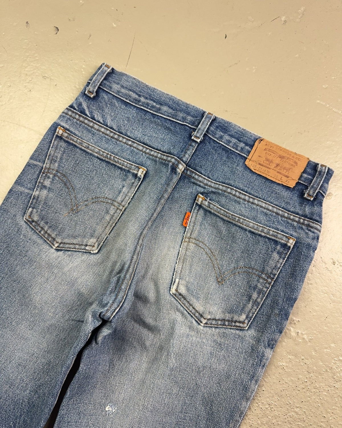 1980's Levi's Orange Tab Straight Jeans *very rare 28x30 (S) - Lennys Vintage