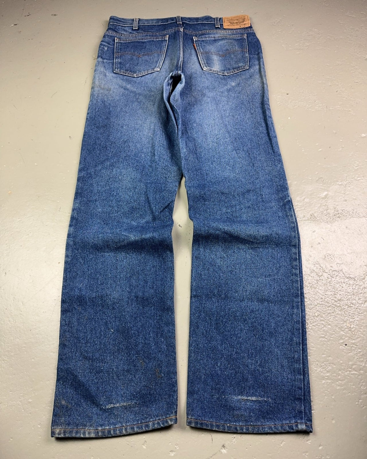 1980's Levi's Orange Tab Straight Jeans *very rare 34x34 (L) - Lennys Vintage