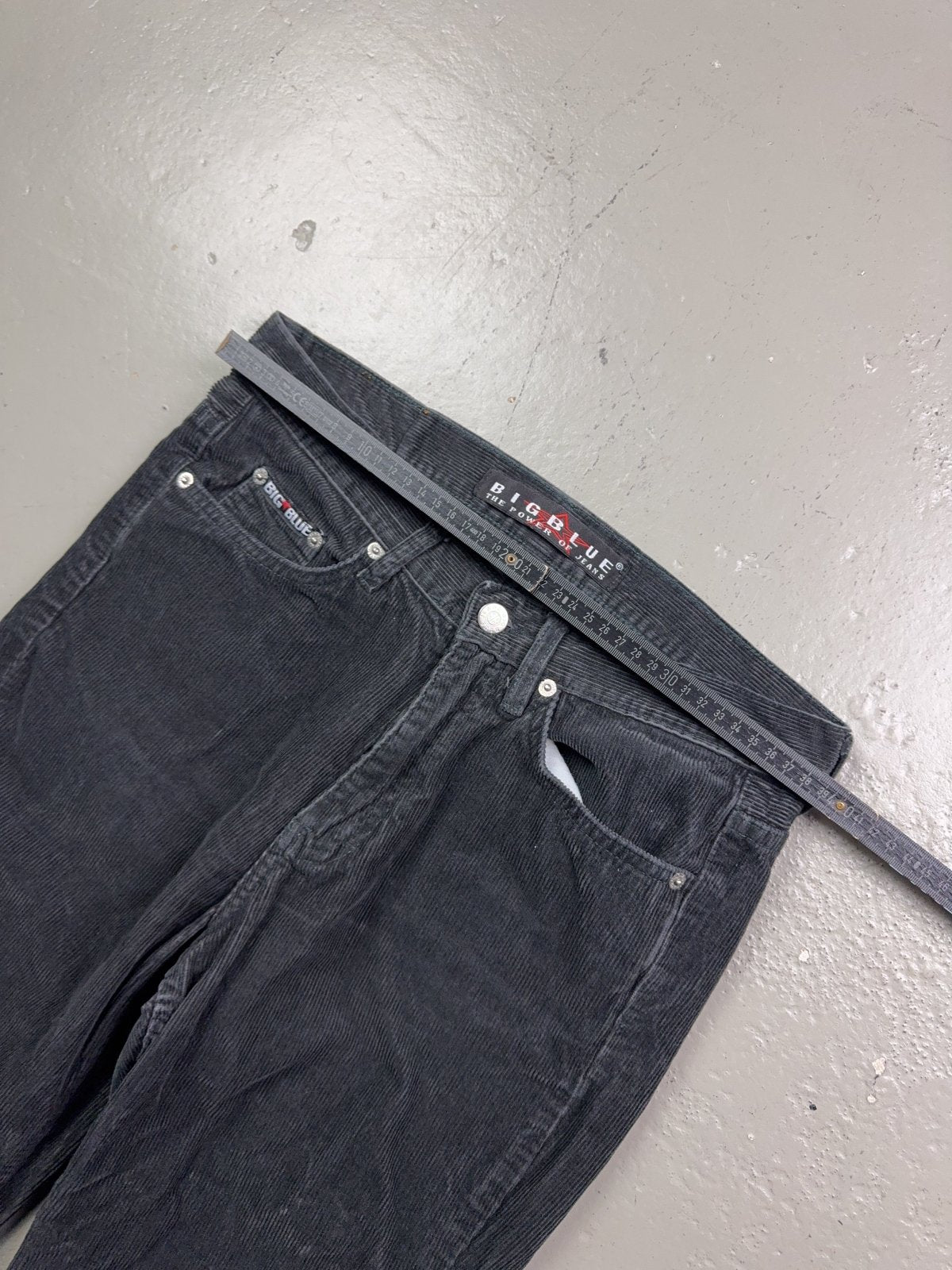 1990's Big Blue Bootcut Pants *very rare 30x34 (M) - Lennys Vintage