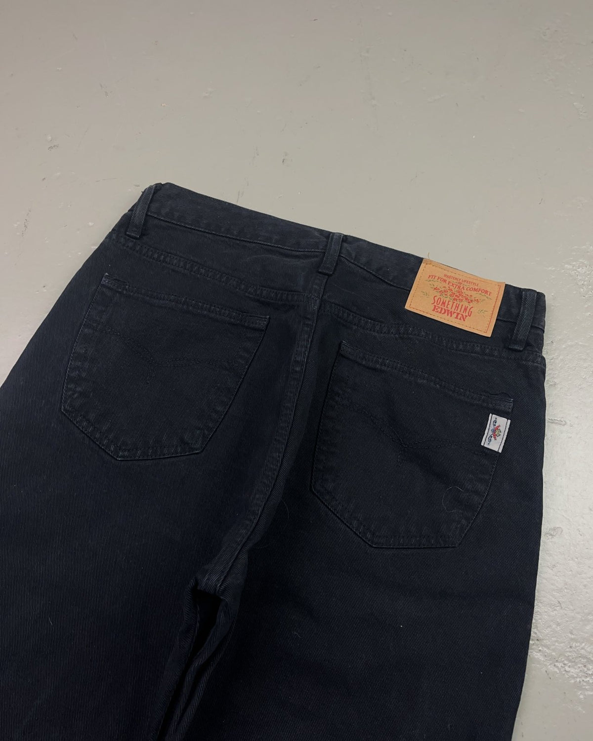 1990's Edwin made in Japan Japanese Straight Jeans * 30x34 (S) - Lennys Vintage