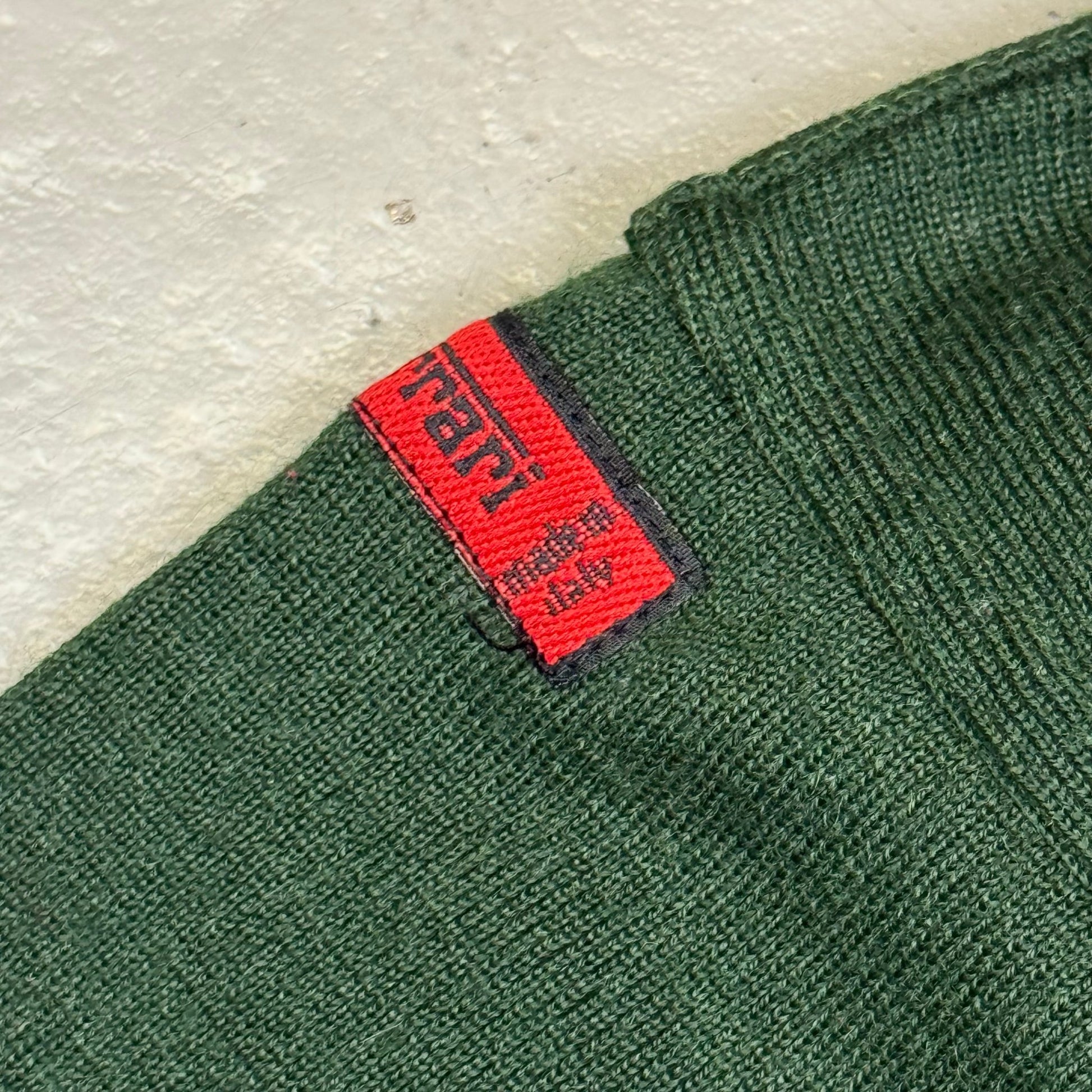 1990’s Ferrari made in Italy Wool Sweater *very rare (XL) - Lennys Vintage