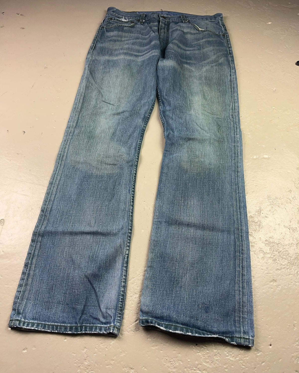 1990's Levi's Baggy/Bootcut Jeans * W36 (XL) - Lennys Vintage