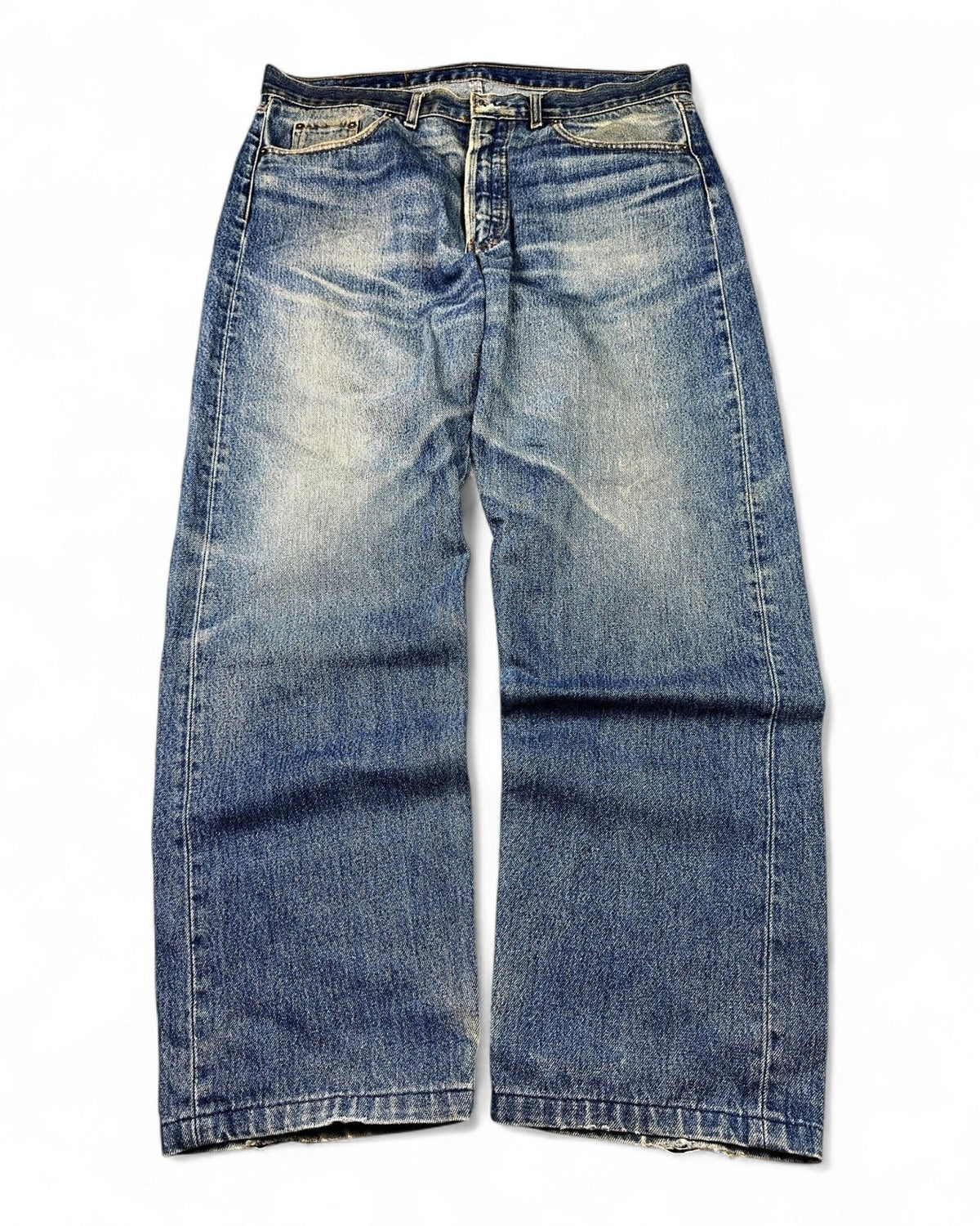 1990's Levi's Bootleg *made in Jugoslavia Baggy Jeans *very rare 36x32 (XL) - Lennys Vintage