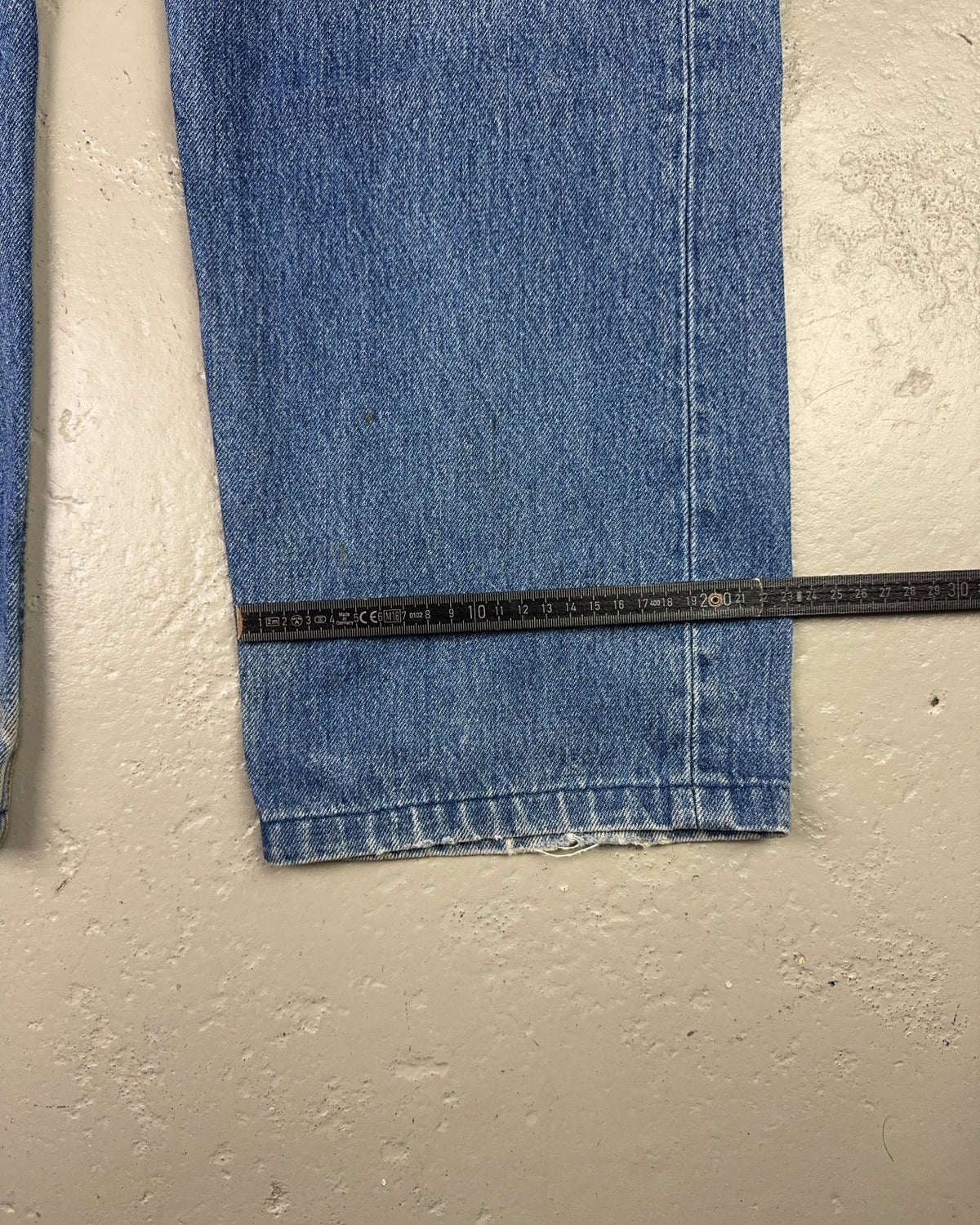 1990's Levi's Bootleg *made in Jugoslavia Baggy Jeans *very rare 36x32 (XL) - Lennys Vintage