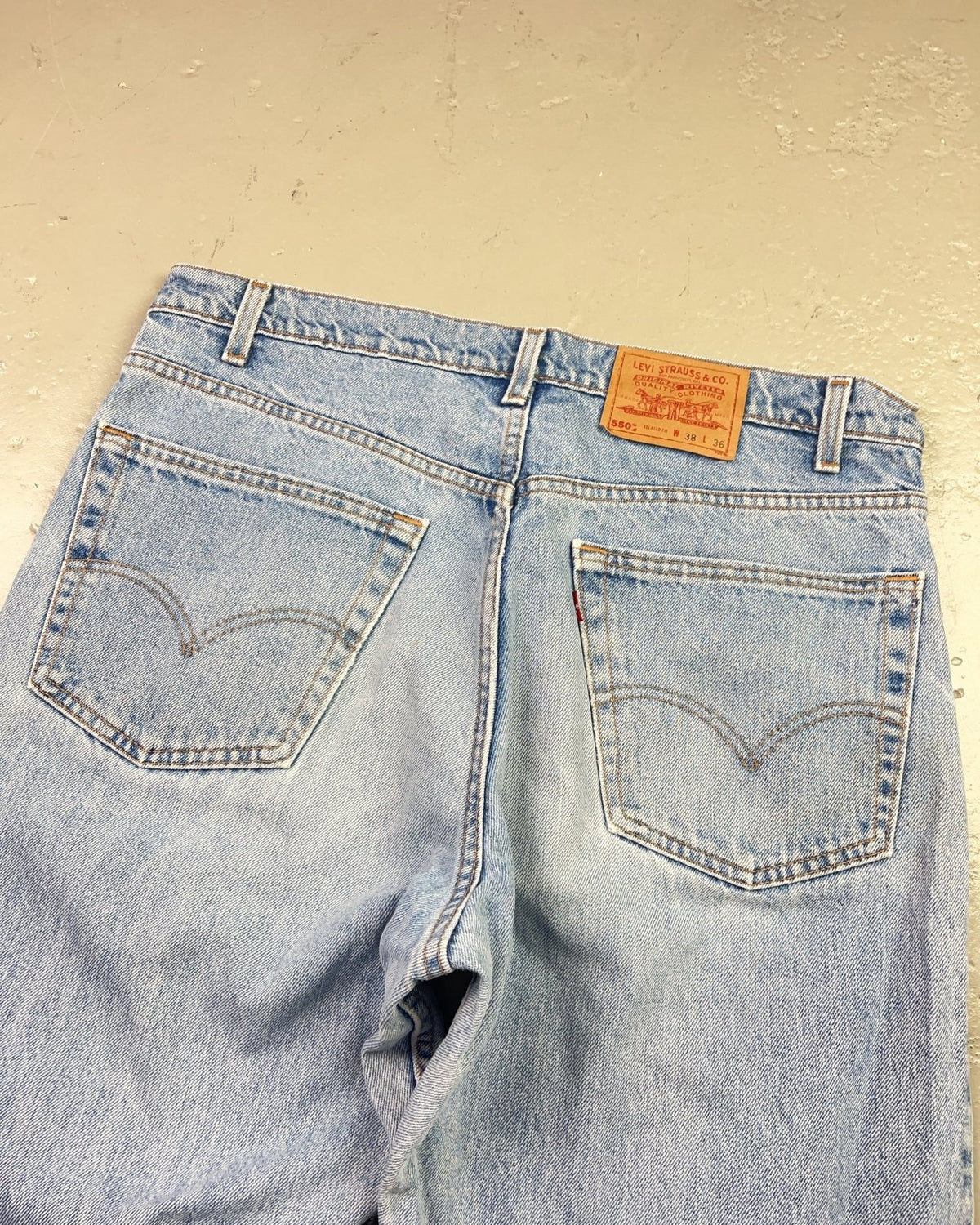 1990's Levi's Straight Jeans *rare 38x36 (XXL) - Lennys Vintage