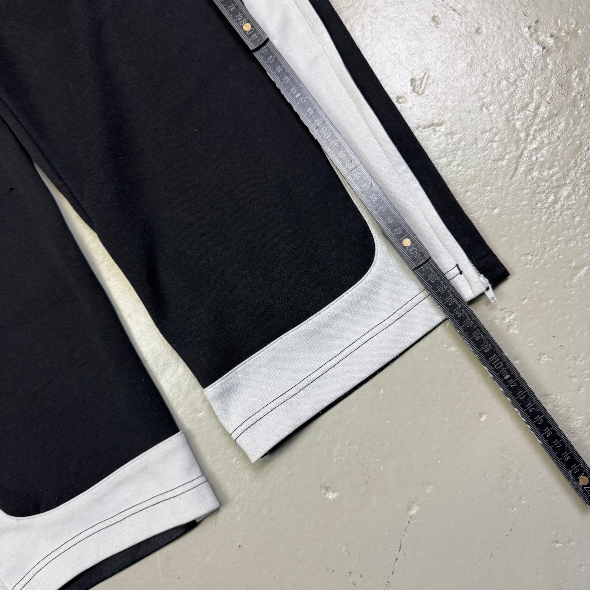 1990’s Nike Baggy Trackpants *very rare (XL) - Lennys Vintage