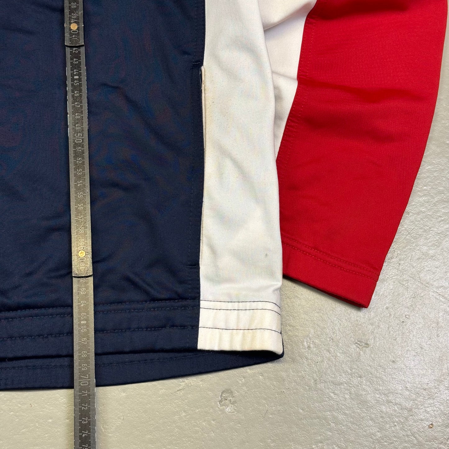 2000’s Nike Track Jacket *rare (L)