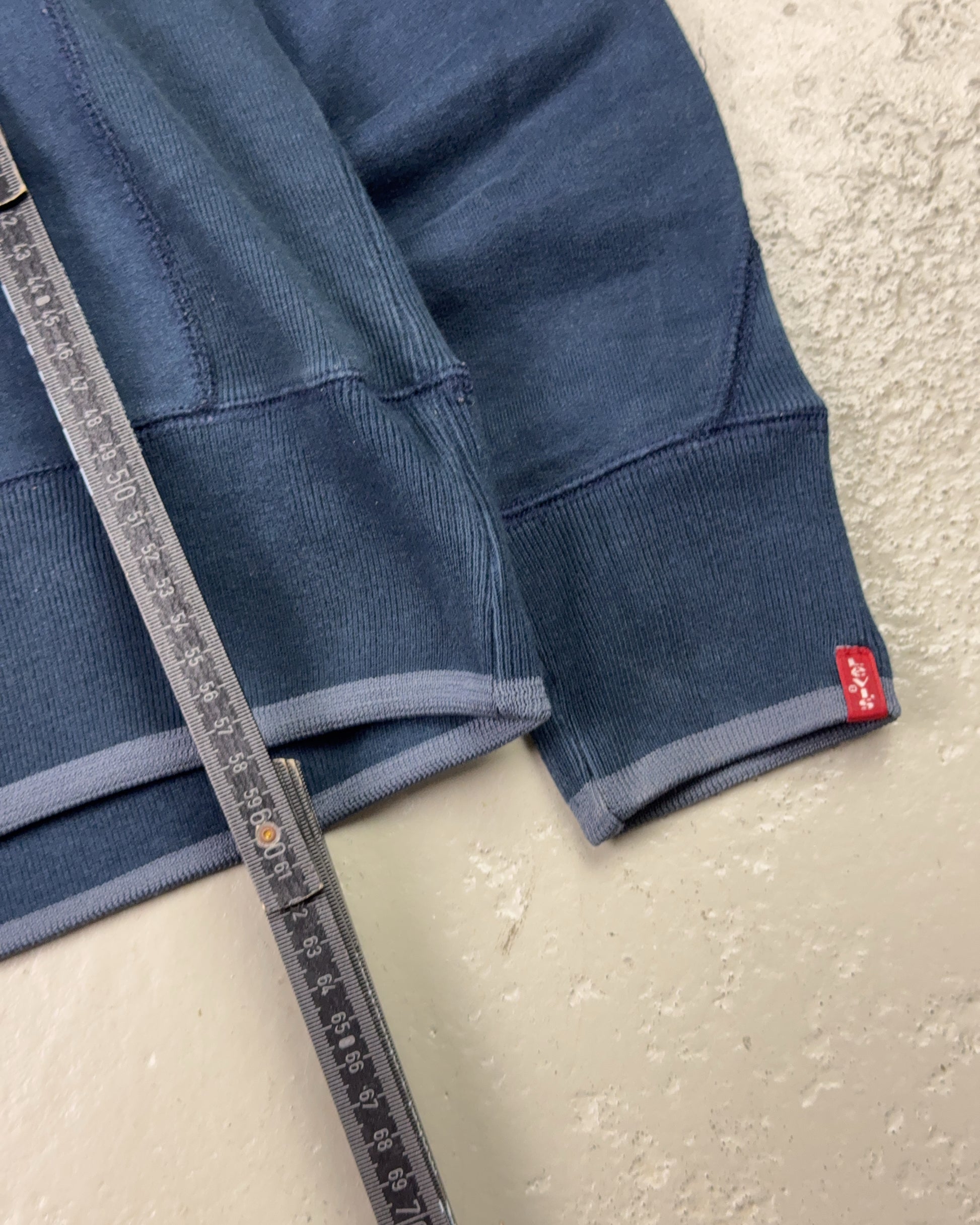 2000's Levi's Sweater *rare (S)