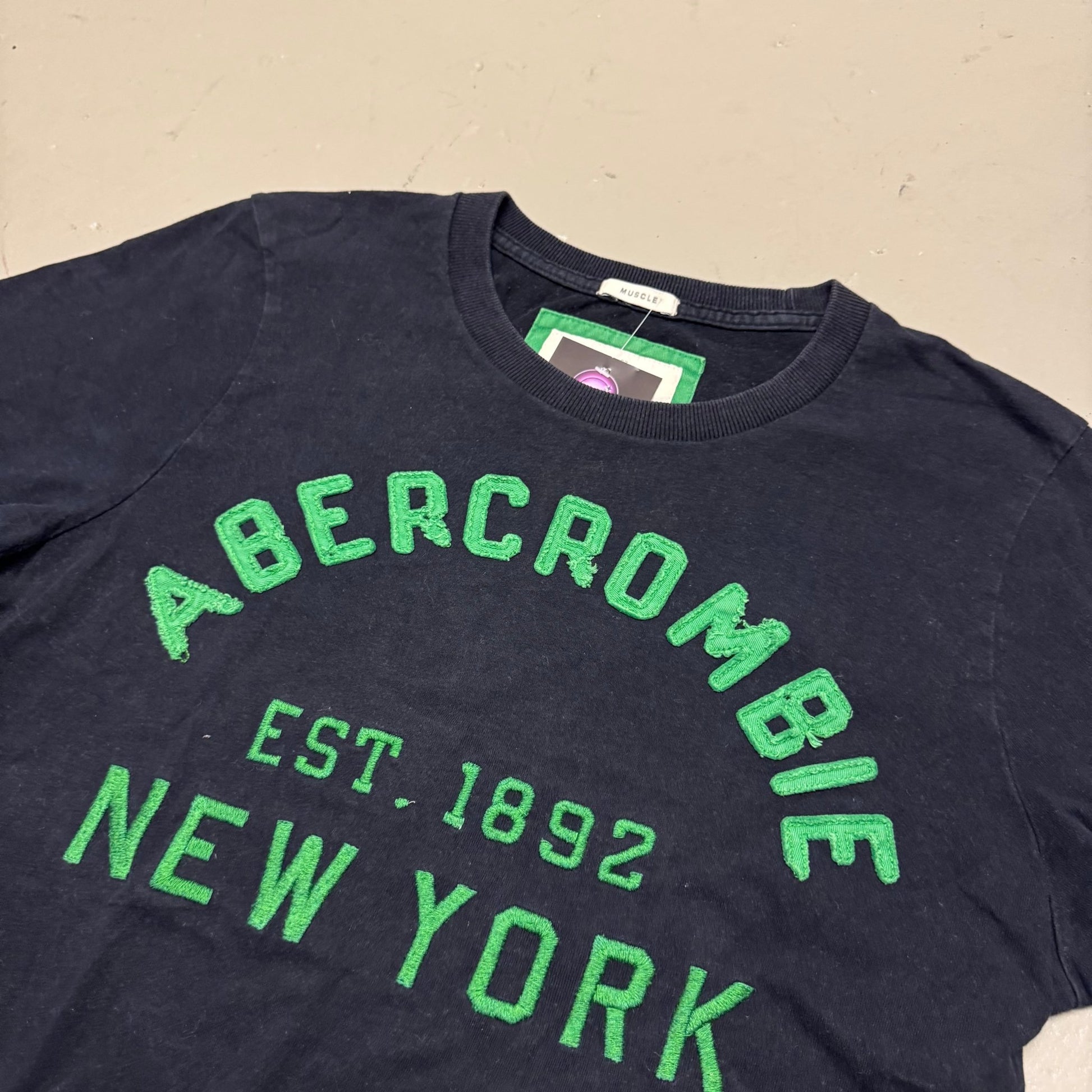 2000‘s Abercrombie & Fitch Shirt (L) - Lennys Vintage