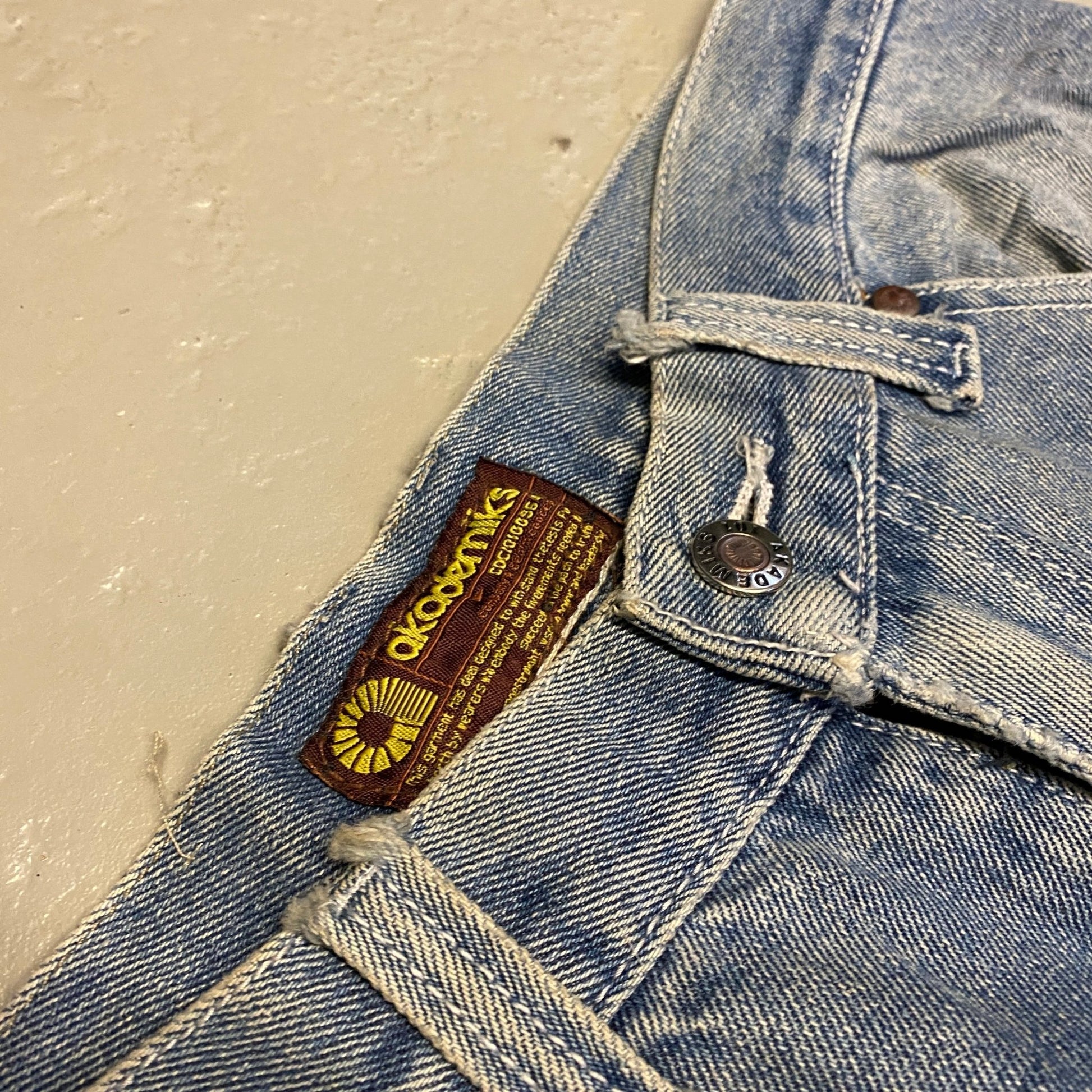 2000’s Akademiks Baggy Jeans *selten 29x31 - Lennys Vintage