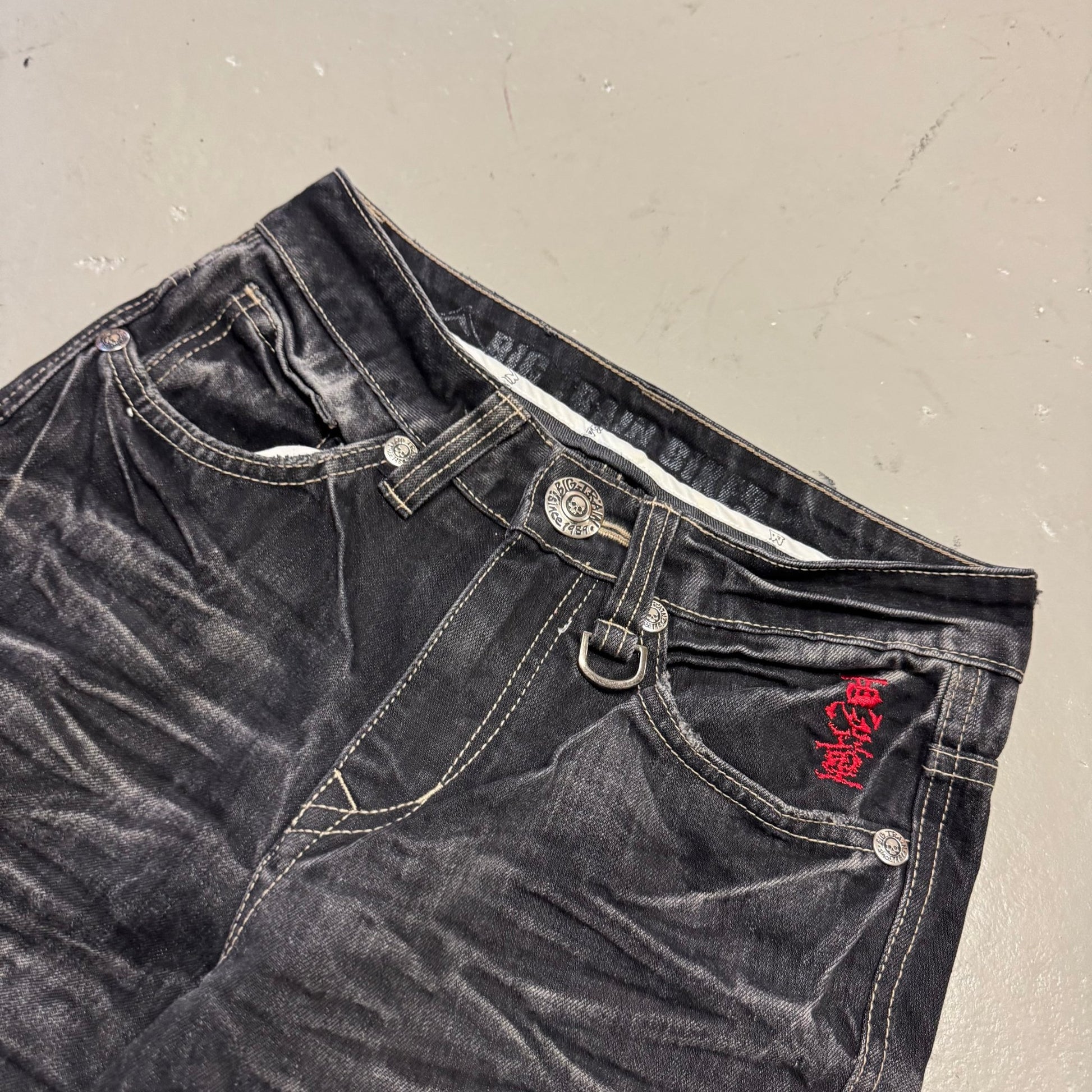 2000‘s Big Train Archive Japanese Straight Jeans *very rare 26x31 - Lennys Vintage