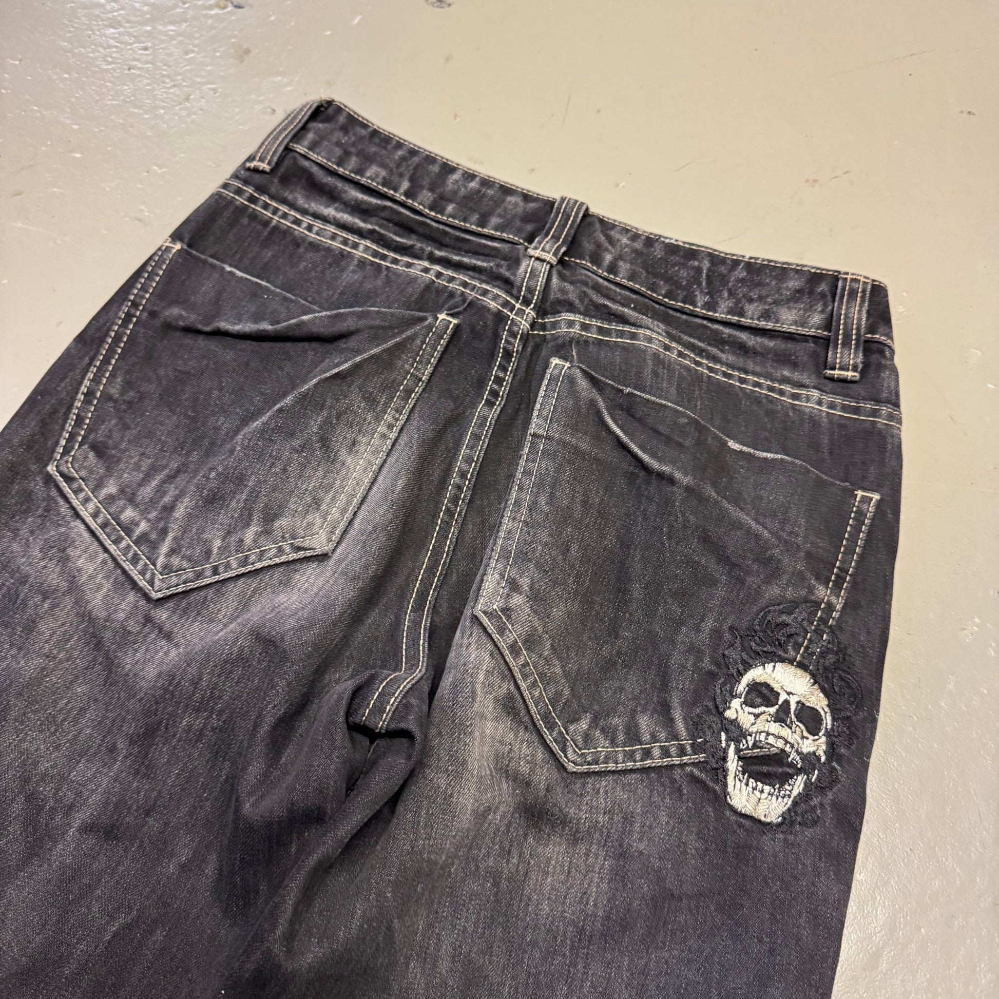 2000‘s Big Train Archive Japanese Straight Jeans *very rare 26x31 - Lennys Vintage