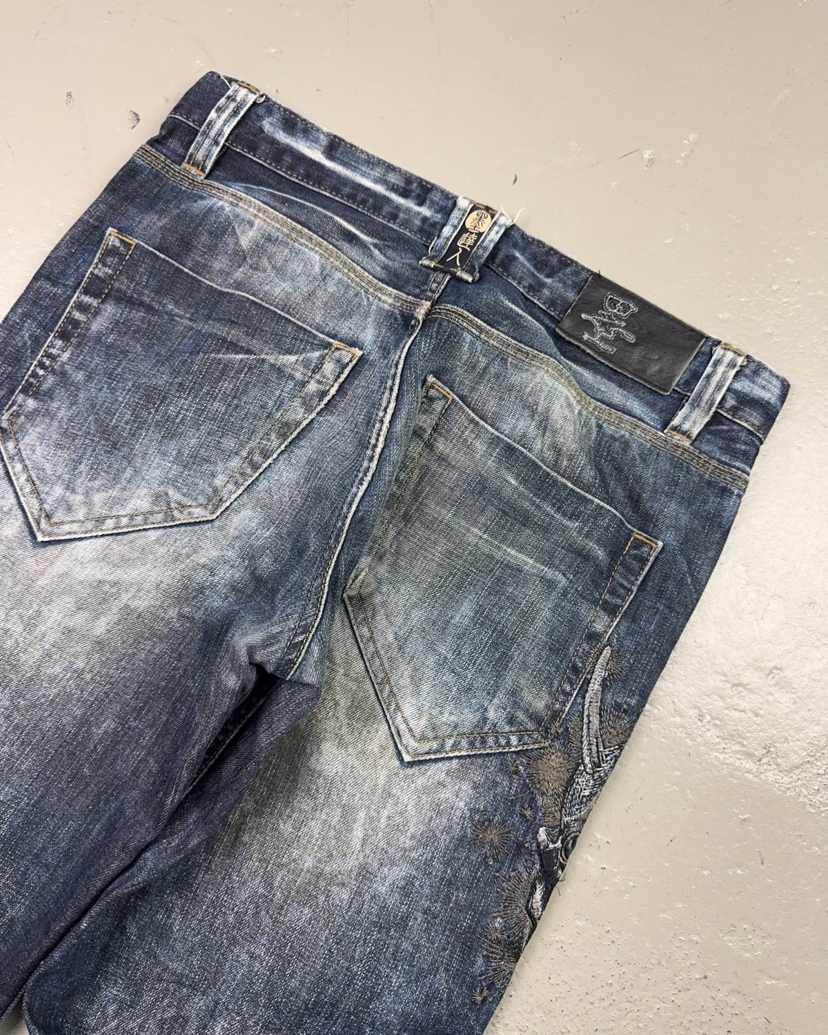 2000's Big Train Japanese Archive Straight/Baggy Jeans *very rare 34x34 (L) - Lennys Vintage