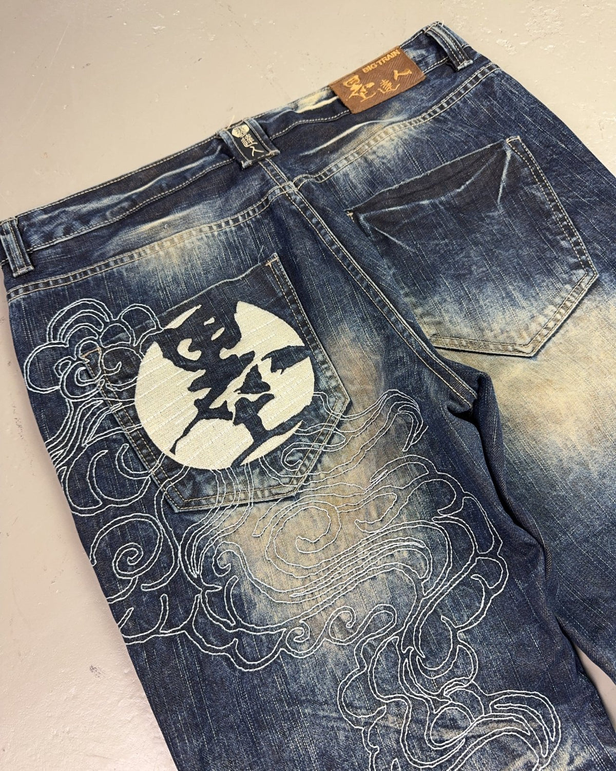 2000's Big Train Japanese Baggy Jeans *rare 38x30 (XXL) - Lennys Vintage