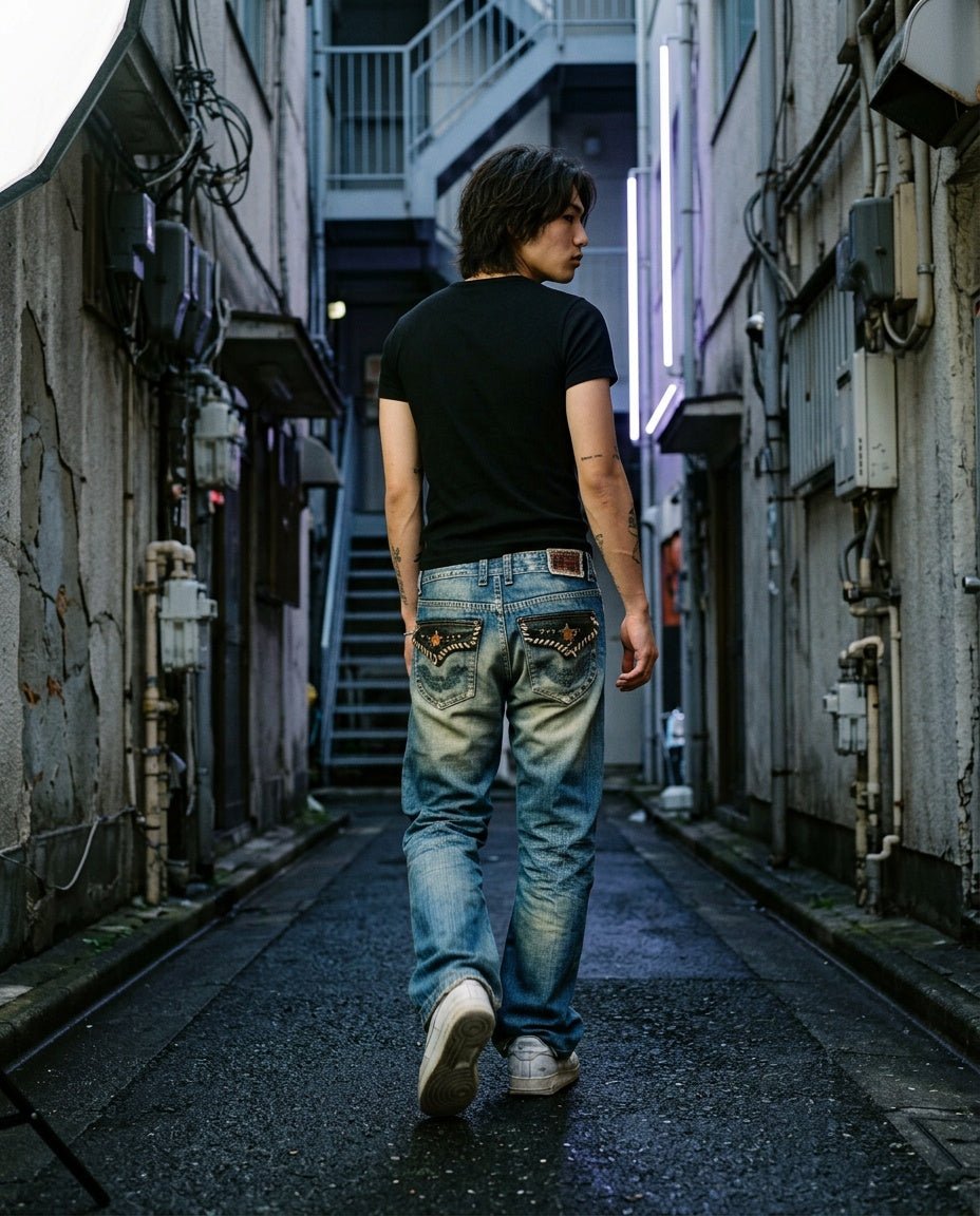 2000's Big Train Japanese Baggy/Bootcut Jeans *very rare 34x30 (L) - Lennys Vintage