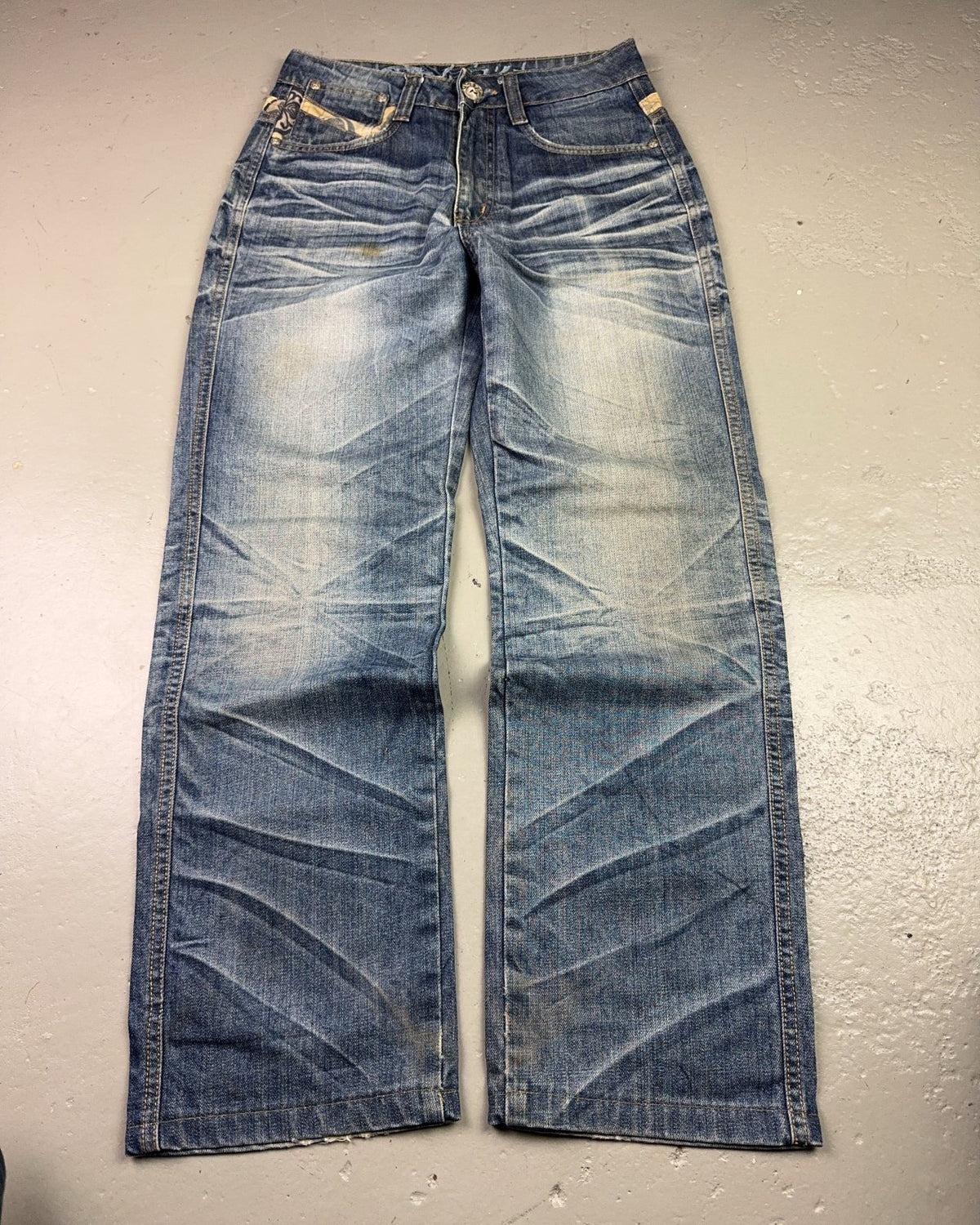 2000's Big Train Japanese Straight/Baggy Jeans *rare 26x30 (XS) - Lennys Vintage