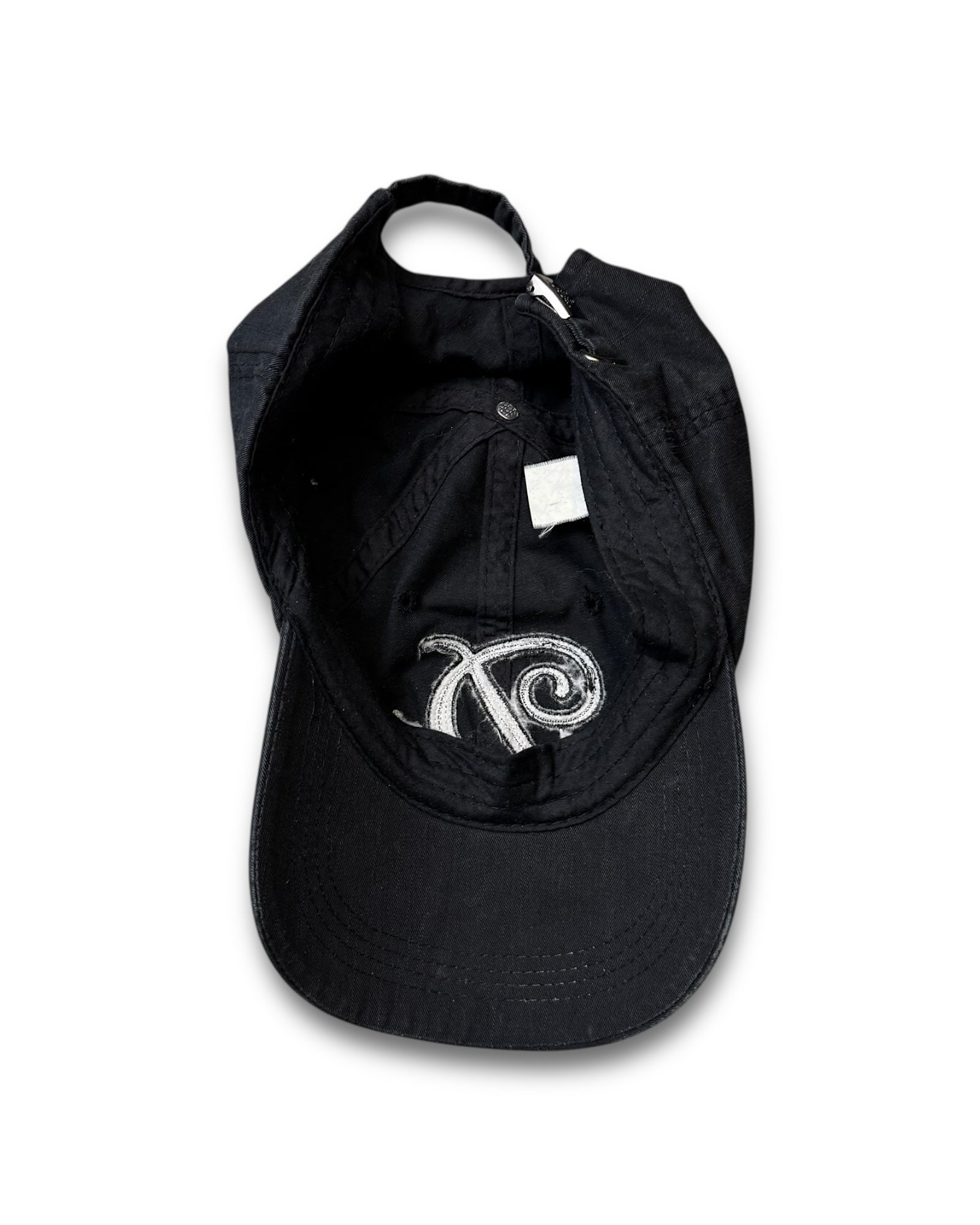 2000‘s Black/Silver Cap - Lennys Vintage