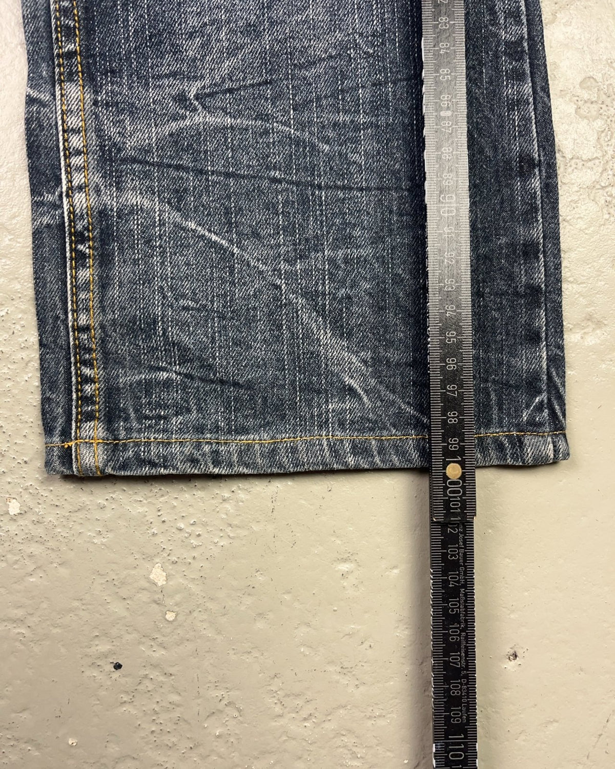 2000's Blow By Blue Straight/Bootcut Japanese Archive Jeans *very rare 31x30 (M) - Lennys Vintage