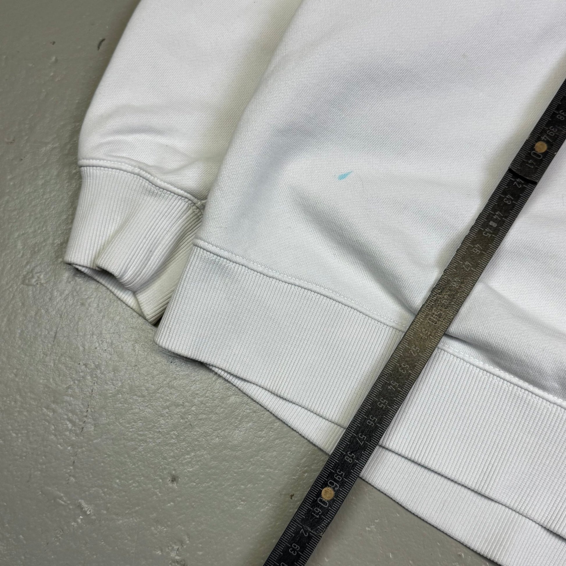 2000‘s Carhartt Sweater (S) - Lennys Vintage