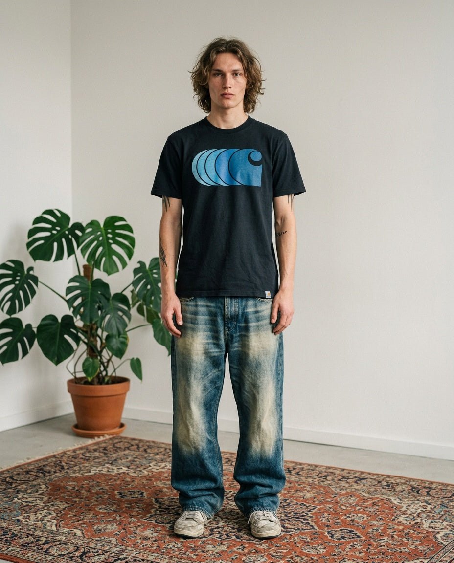 2000's Carhartt T-shirt * (M) - Lennys Vintage