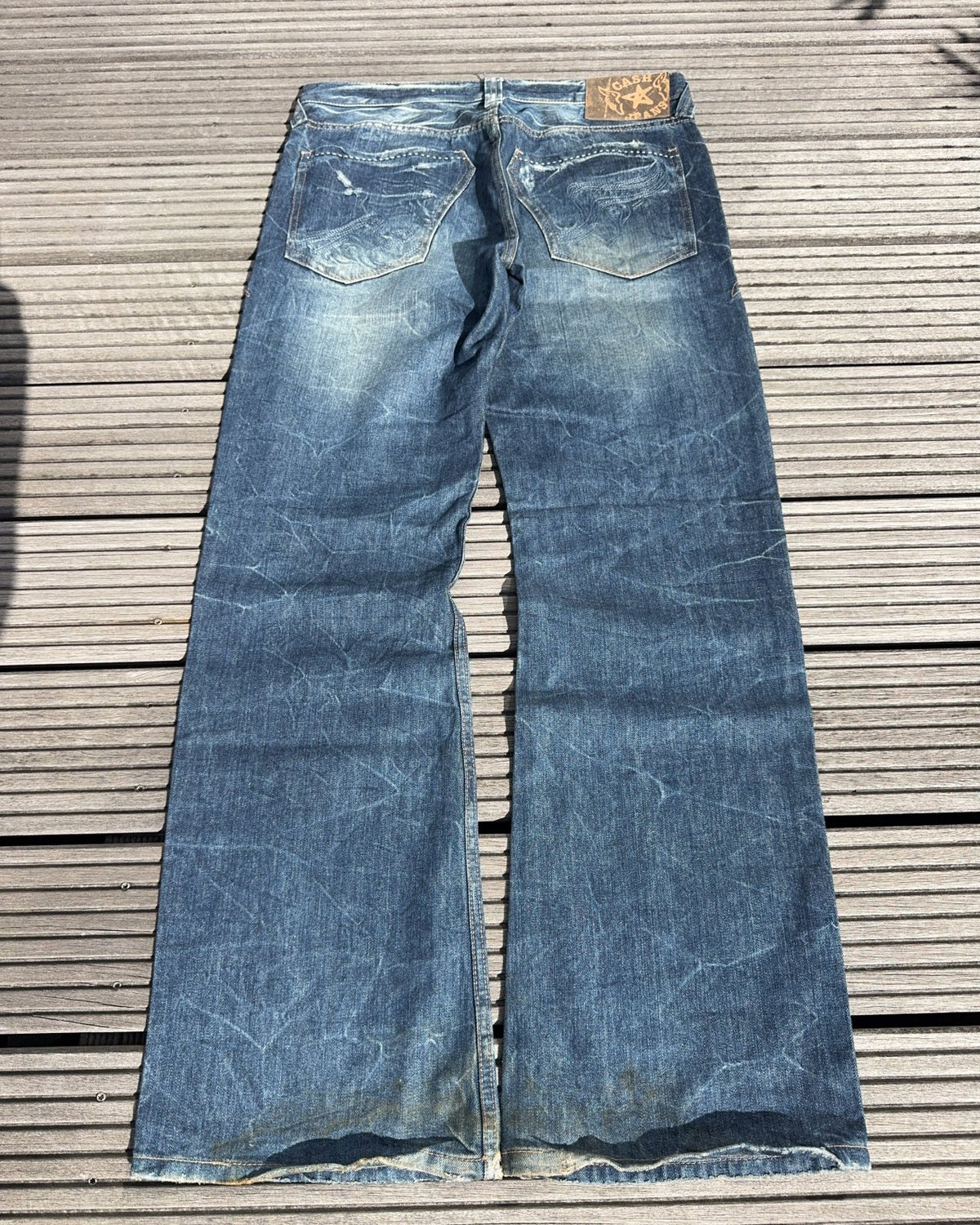 2000's Cash Japanese Archive Baggy/Bootcut Jeans *very rare 34x32 (L) - Lennys Vintage