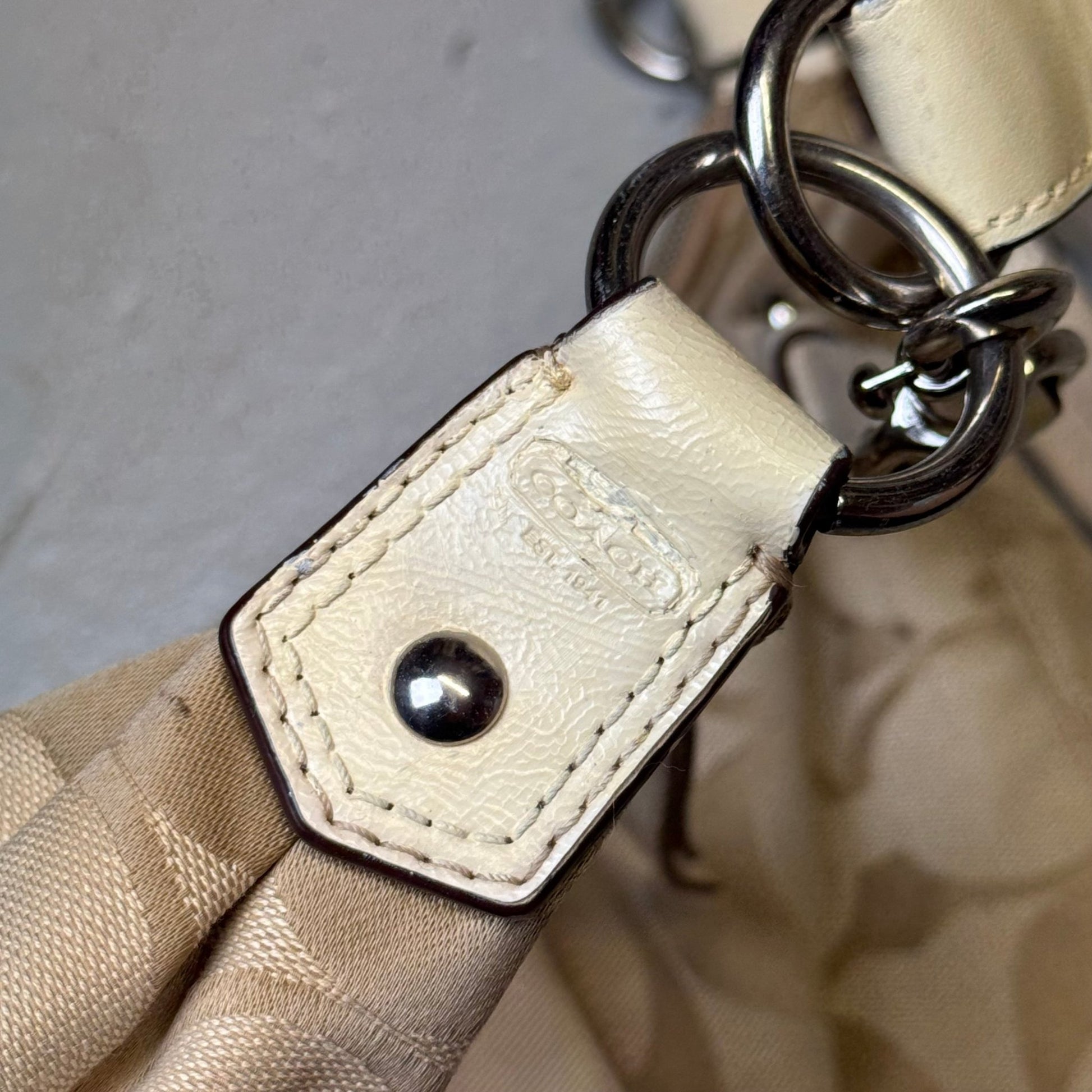 2000‘s COACH Monogram Handbag - Lennys Vintage