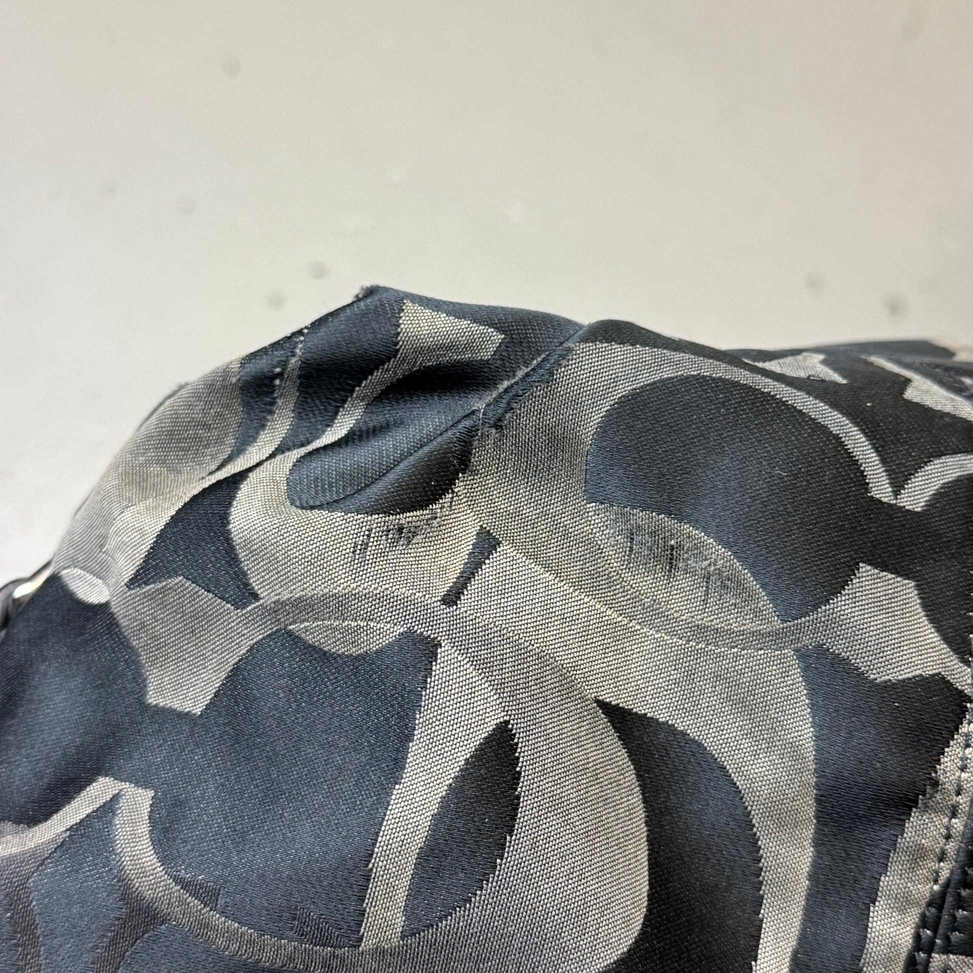 2000‘s COACH Monogram Handbag *rare - Lennys Vintage