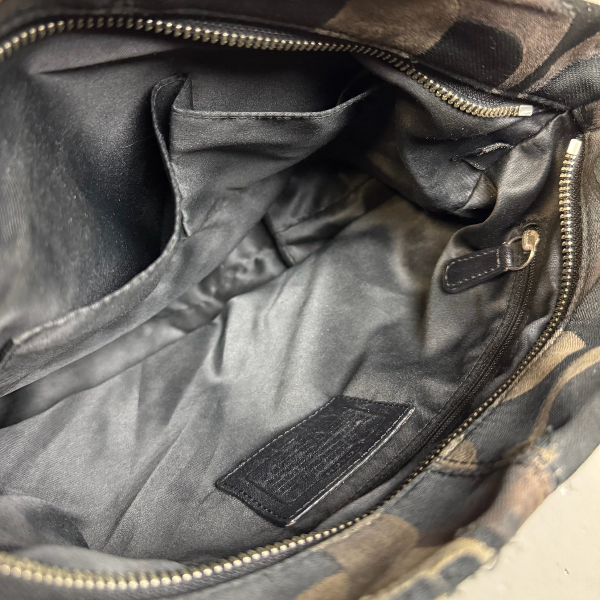 2000‘s COACH Monogram Handbag *rare - Lennys Vintage